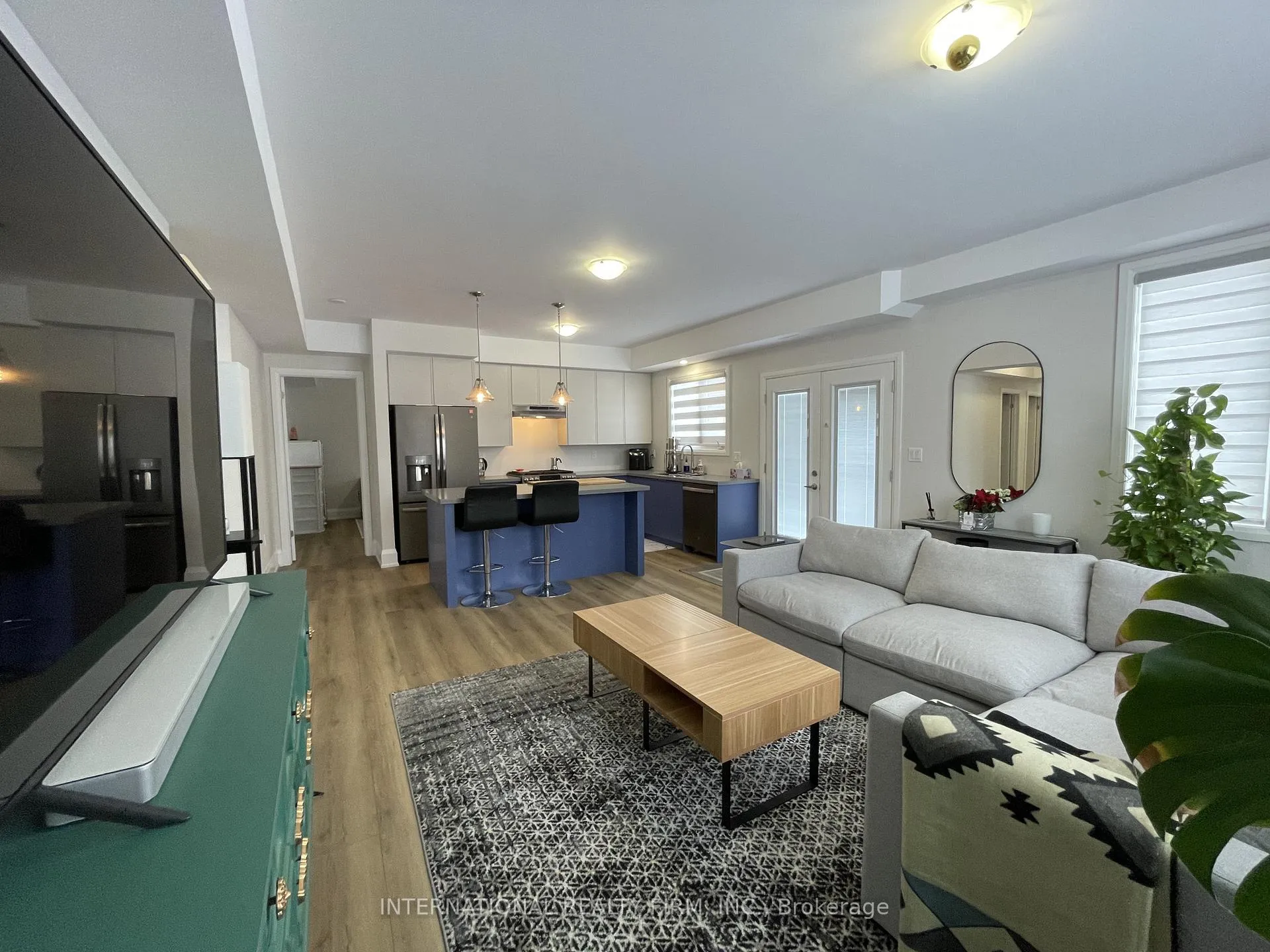 Photo 12 of Unit 2, 670 Park Road, Innisfil, Alcona — HOMEH