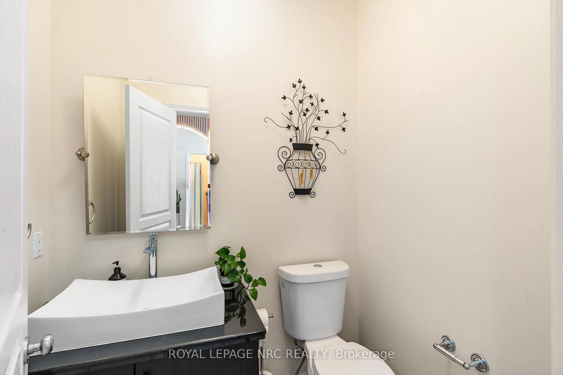 Photo 8 of Unit 20, 1398 Pelham Street, Pelham, Fonthill — HOMEH