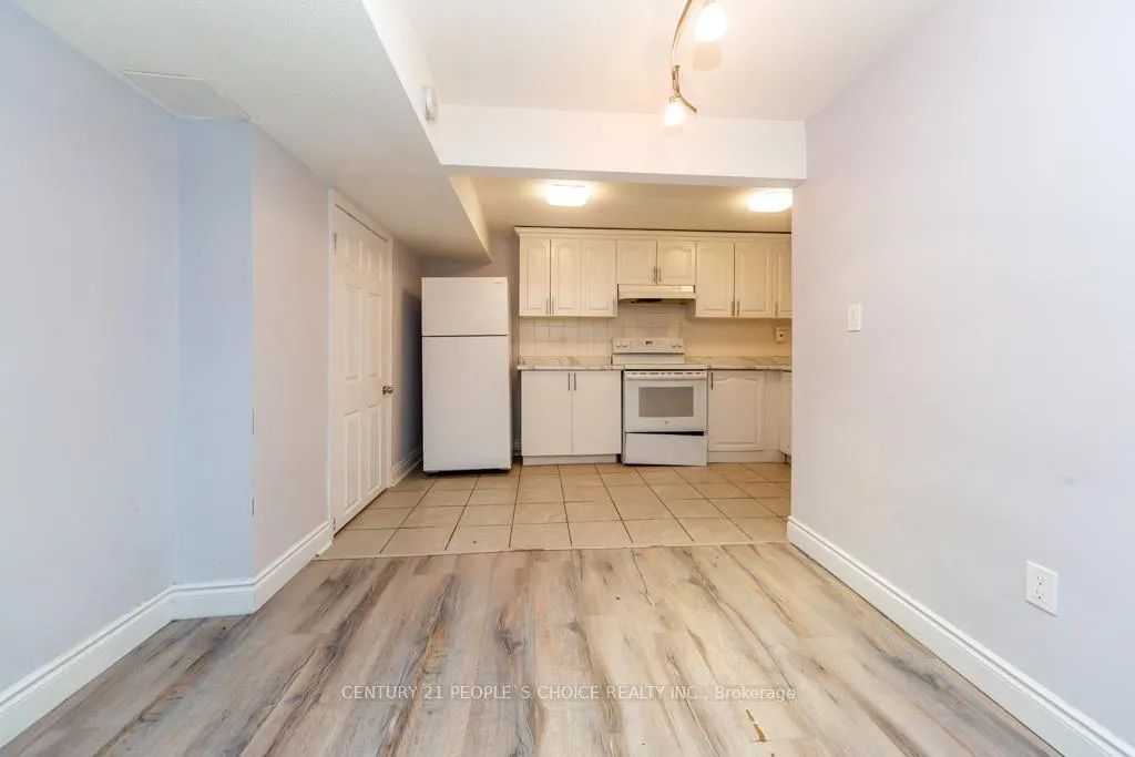Photo 38 of 57 Aldersgate Drive, Brampton, Northwest Brampton — HOMEH