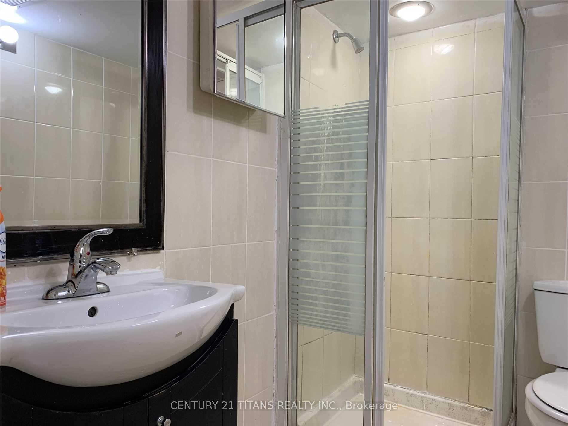 Photo 7 of 74 Canmore Boulevard S, Scarborough, Highland Creek — HOMEH