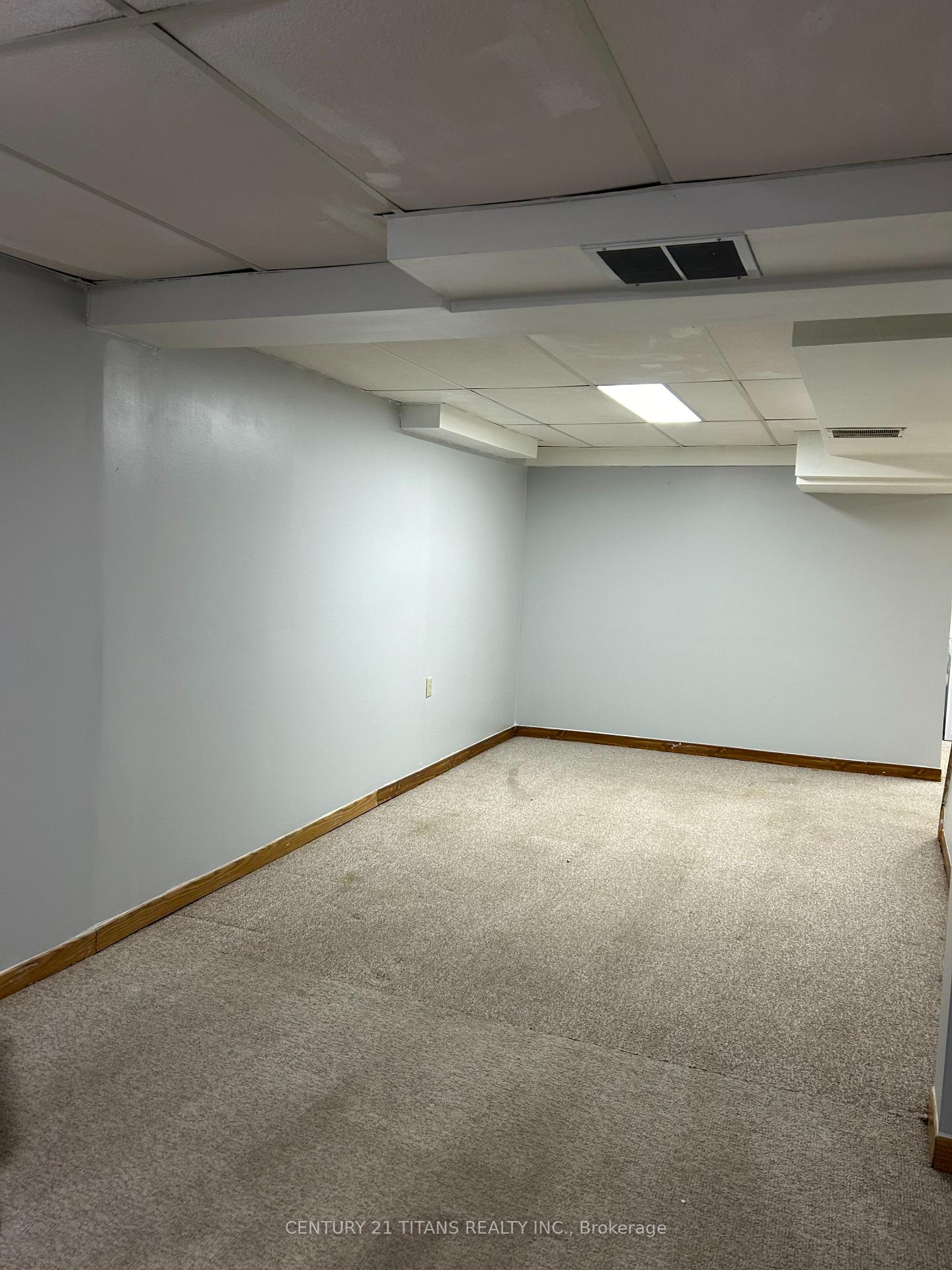 Photo 11 of 74 Canmore Boulevard S, Scarborough, Highland Creek — HOMEH