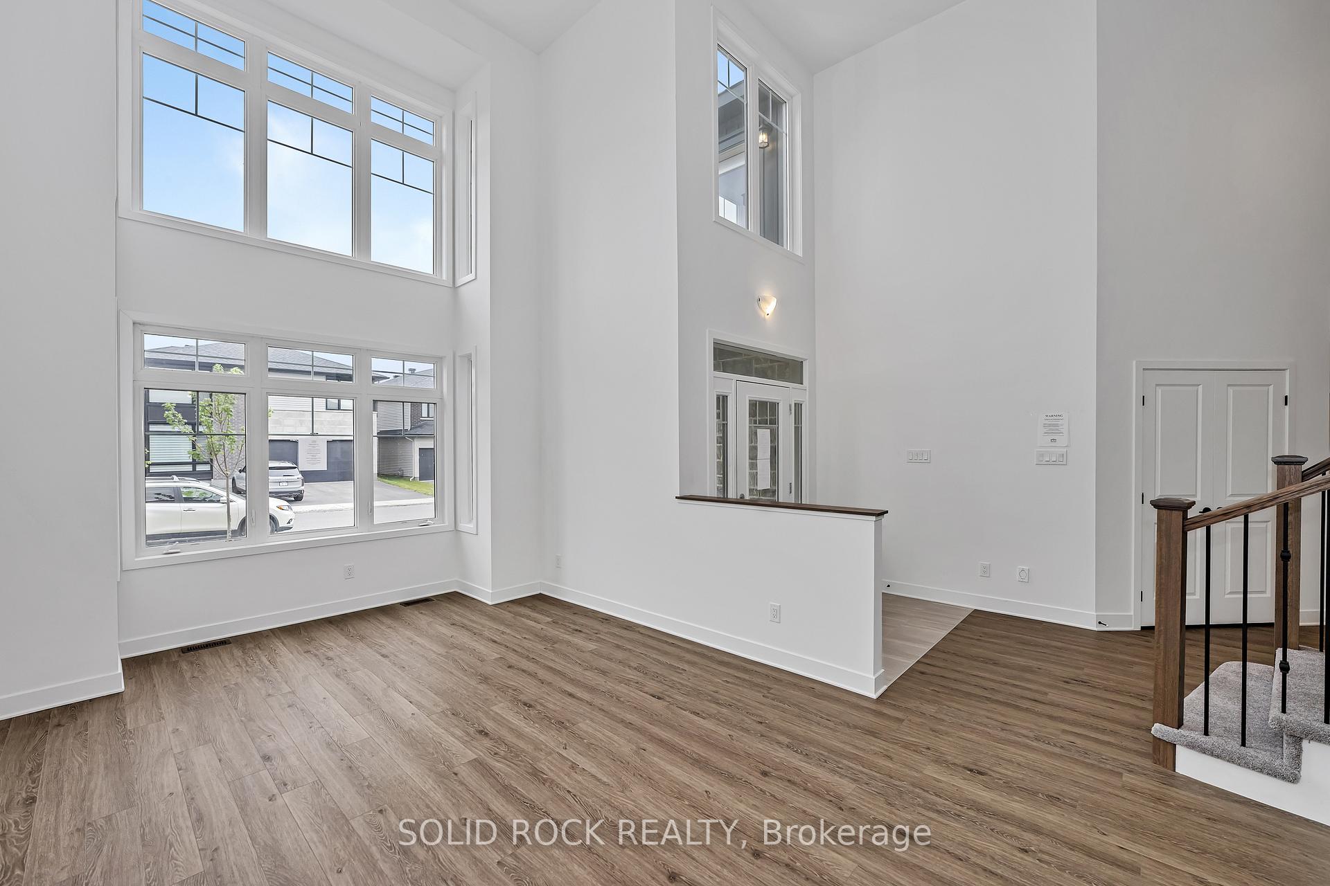 Photo 6 of 92 Esban Drive, Ottawa, Blossom Park/Kemp Park/Findlay Creek — HOMEH