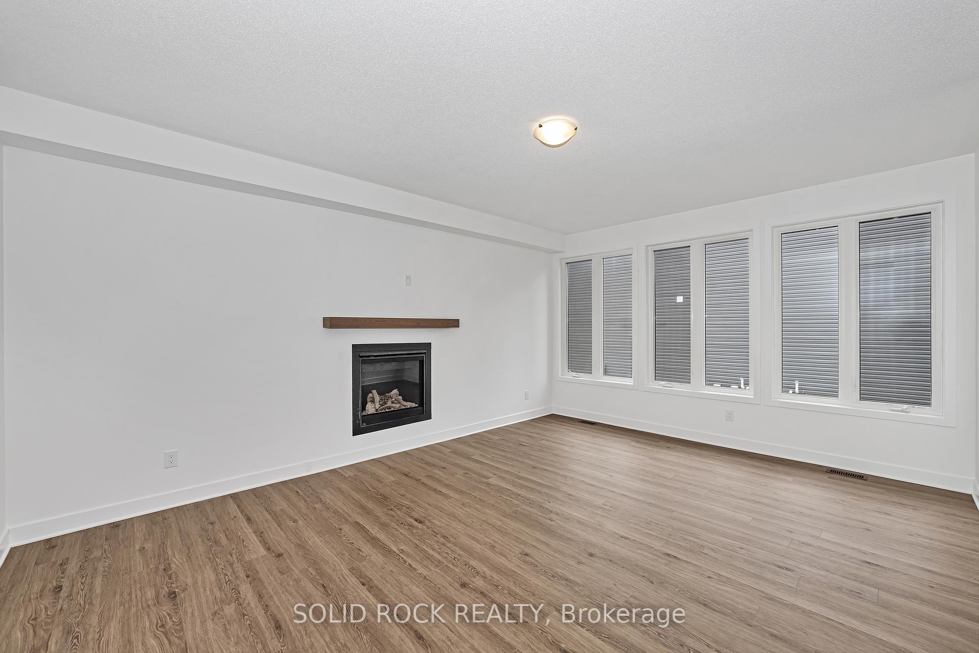 Photo 20 of 92 Esban Drive, Ottawa, Blossom Park/Kemp Park/Findlay Creek — HOMEH