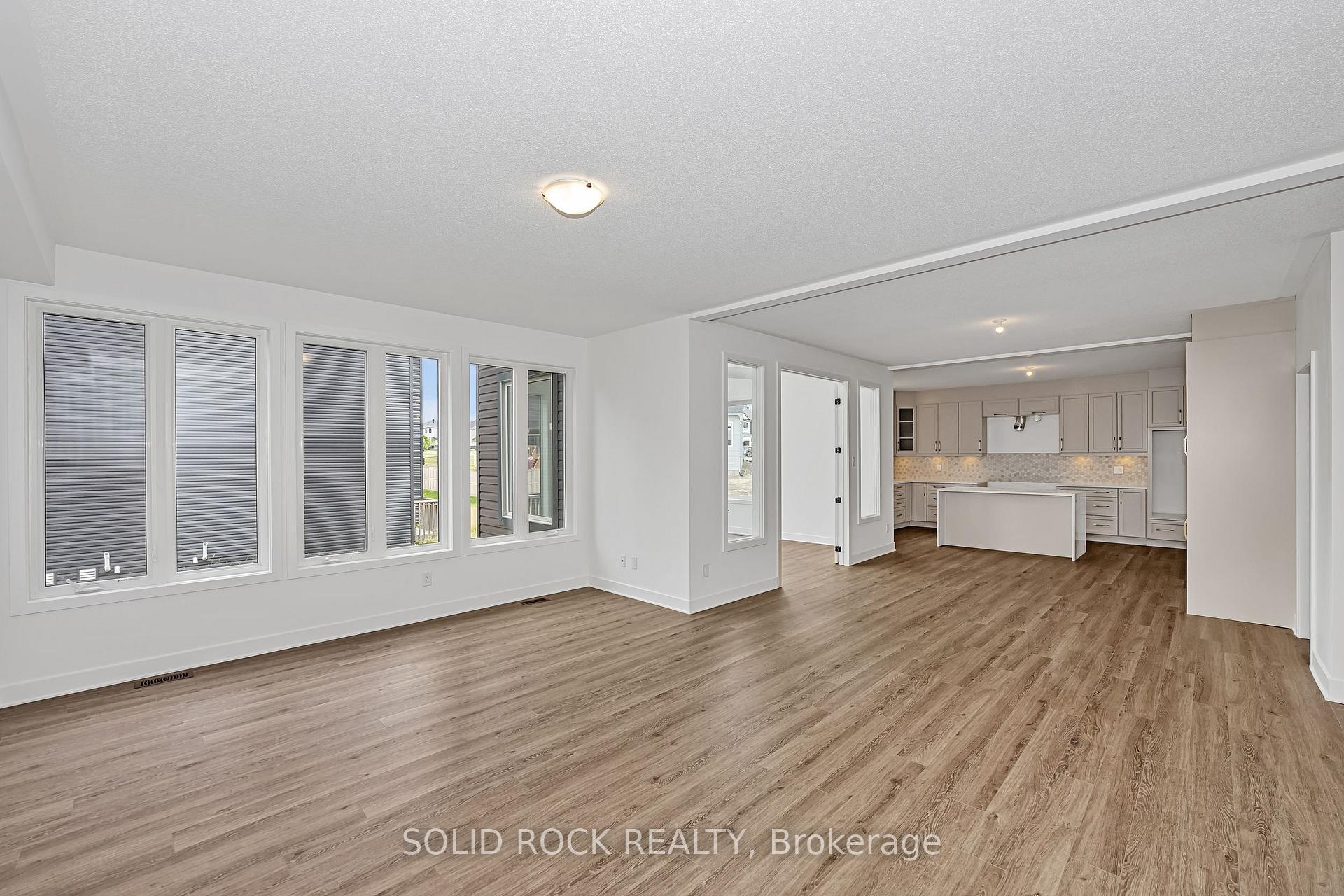 Photo 26 of 92 Esban Drive, Ottawa, Blossom Park/Kemp Park/Findlay Creek — HOMEH