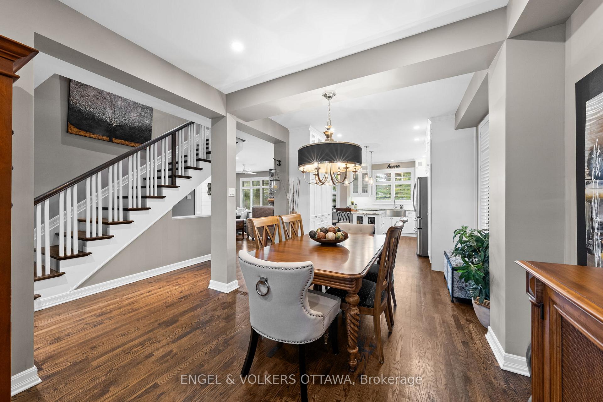 Photo 4 of 511 Erinwoods Circle, Ottawa, Barrhaven - Stonebridge — HOMEH
