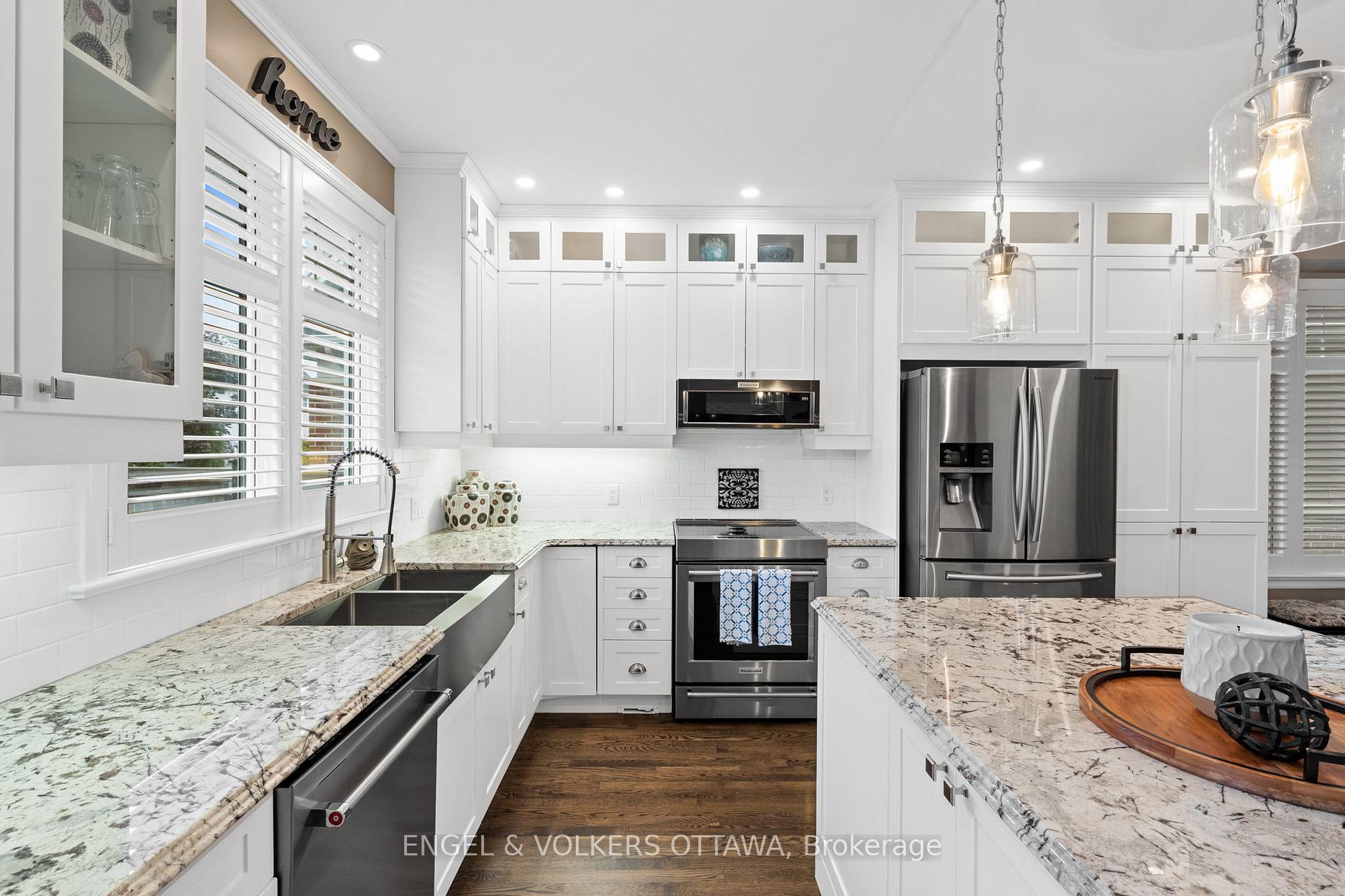 Photo 9 of 511 Erinwoods Circle, Ottawa, Barrhaven - Stonebridge — HOMEH