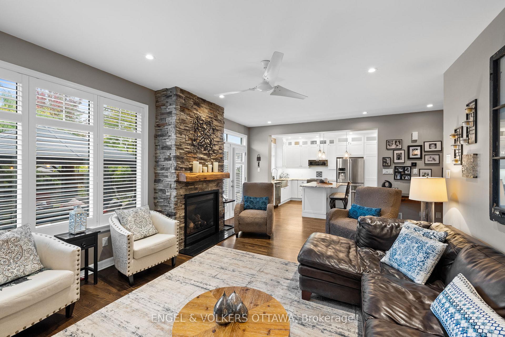 Photo 12 of 511 Erinwoods Circle, Ottawa, Barrhaven - Stonebridge — HOMEH