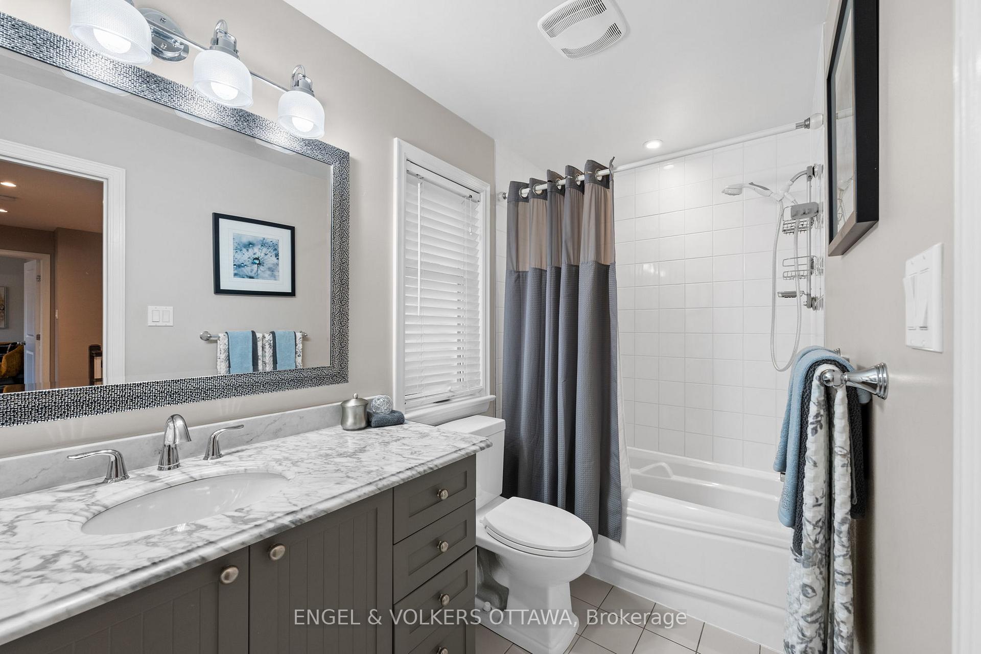 Photo 24 of 511 Erinwoods Circle, Ottawa, Barrhaven - Stonebridge — HOMEH