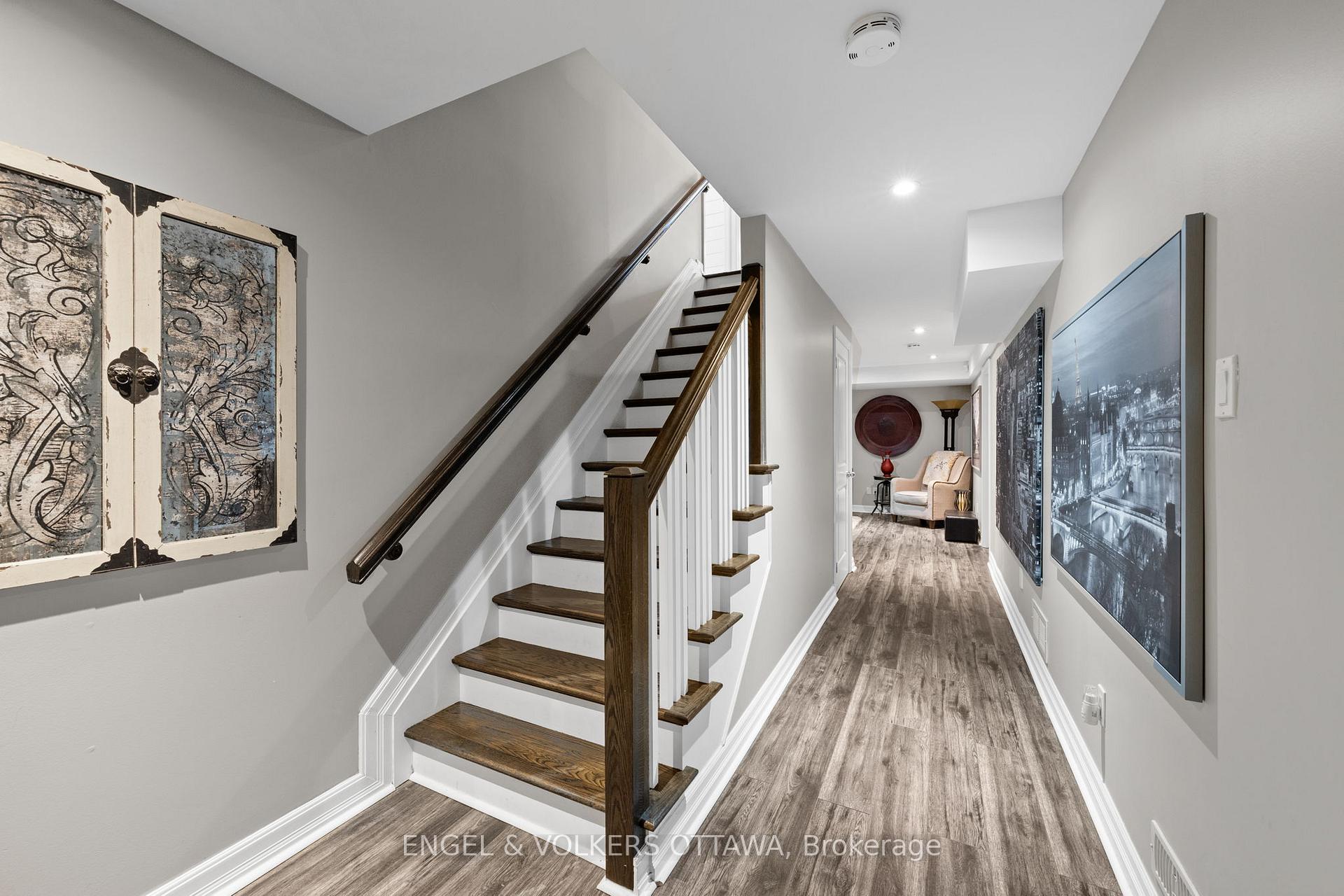 Photo 28 of 511 Erinwoods Circle, Ottawa, Barrhaven - Stonebridge — HOMEH