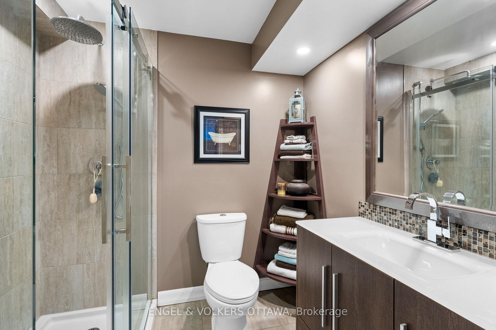 Photo 31 of 511 Erinwoods Circle, Ottawa, Barrhaven - Stonebridge — HOMEH