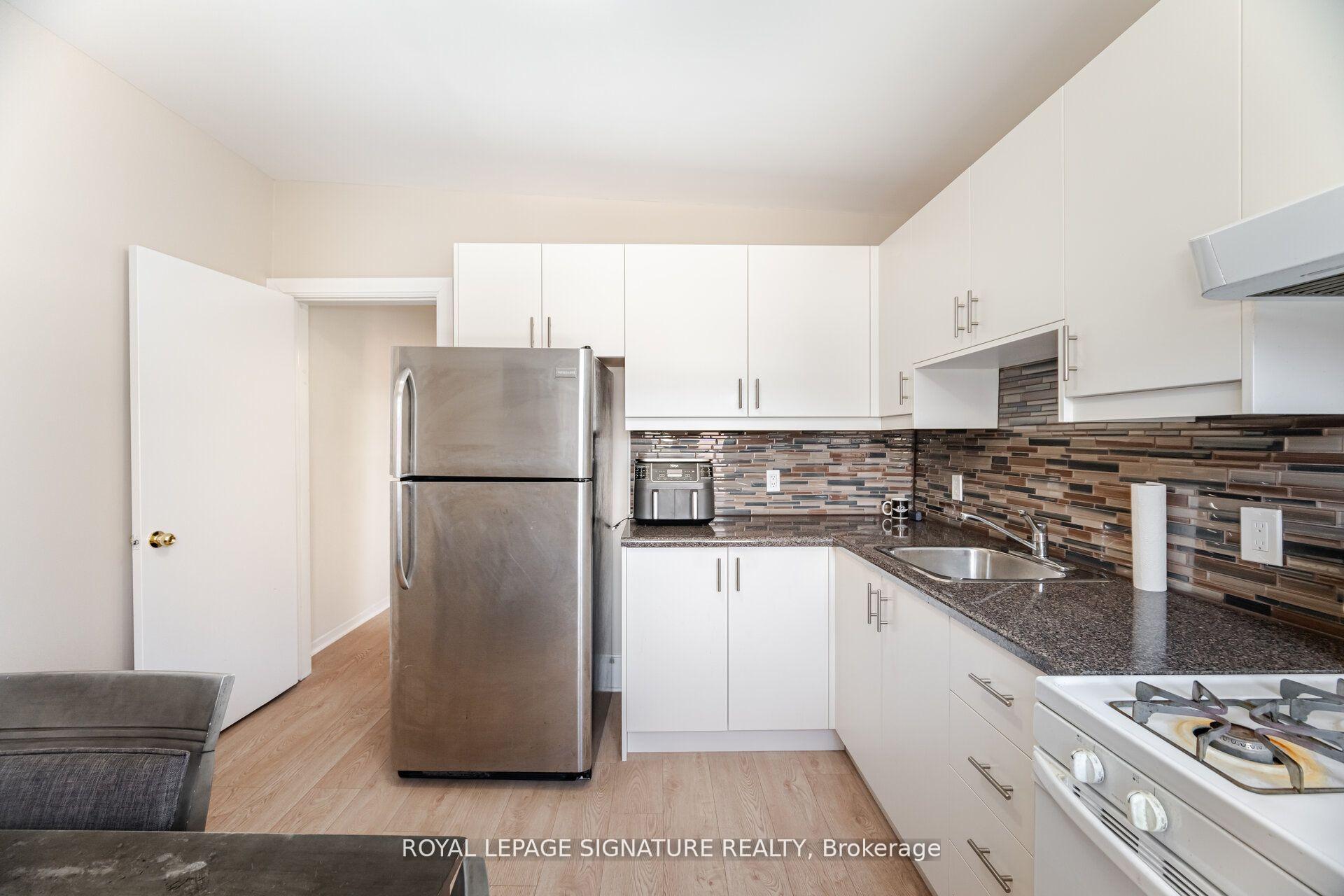 Photo 15 of Unit Upper, 105 Lisgar Street, Toronto, Little Portugal — HOMEH