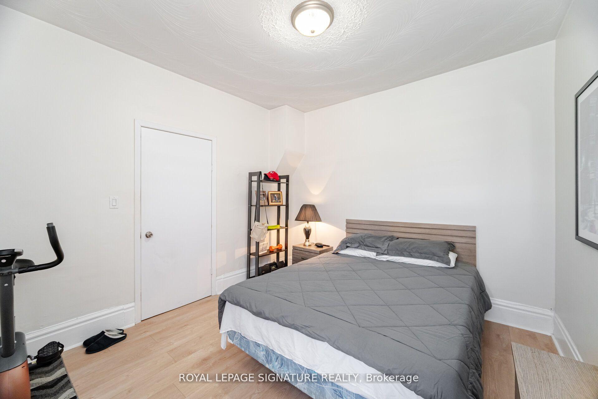 Photo 21 of Unit Upper, 105 Lisgar Street, Toronto, Little Portugal — HOMEH
