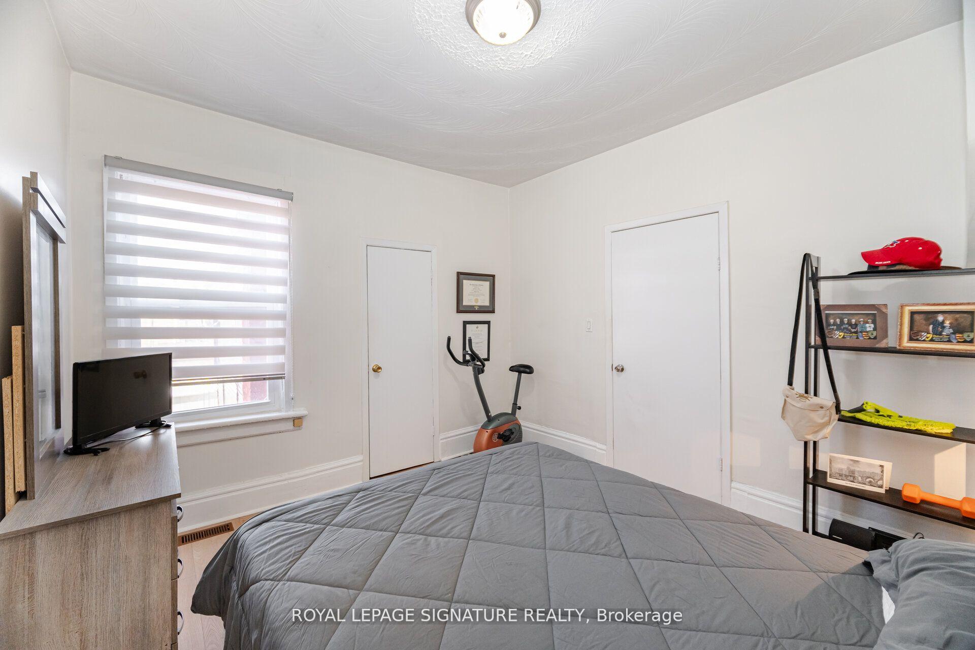Photo 22 of Unit Upper, 105 Lisgar Street, Toronto, Little Portugal — HOMEH