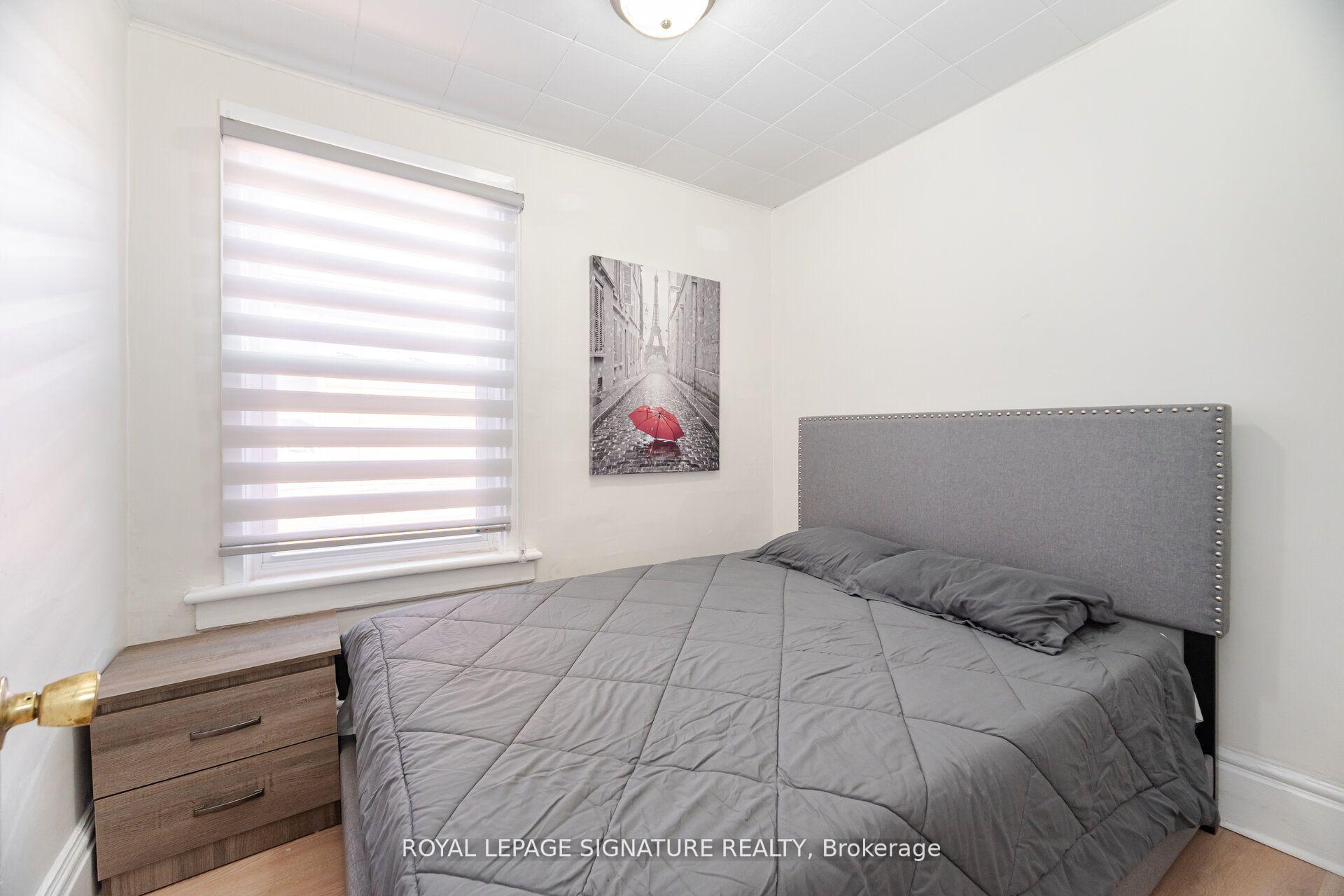 Photo 23 of Unit Upper, 105 Lisgar Street, Toronto, Little Portugal — HOMEH