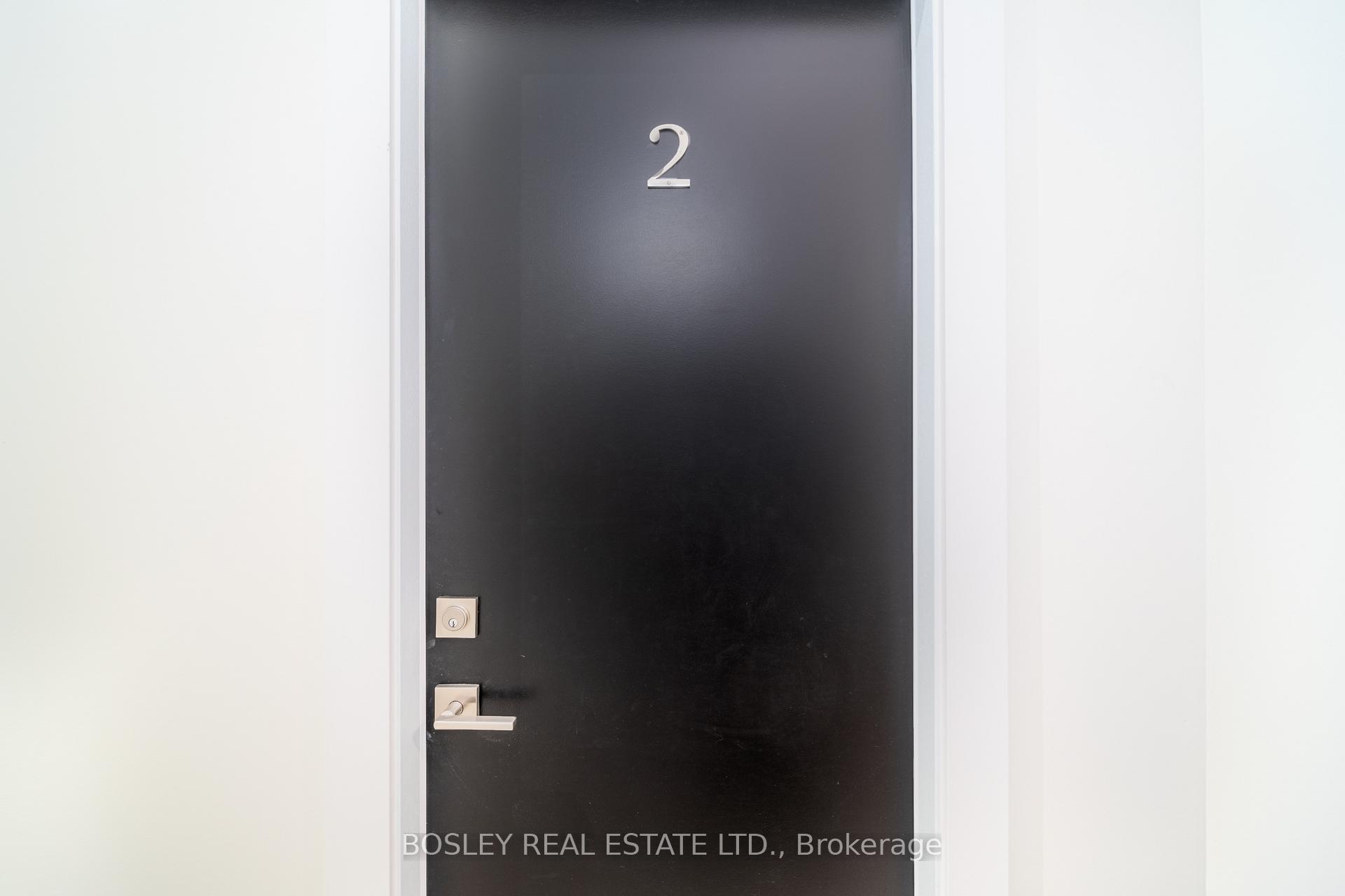 Photo 3 of Unit 2, 13 Mansfield Avenue, Toronto, Trinity-Bellwoods — HOMEH