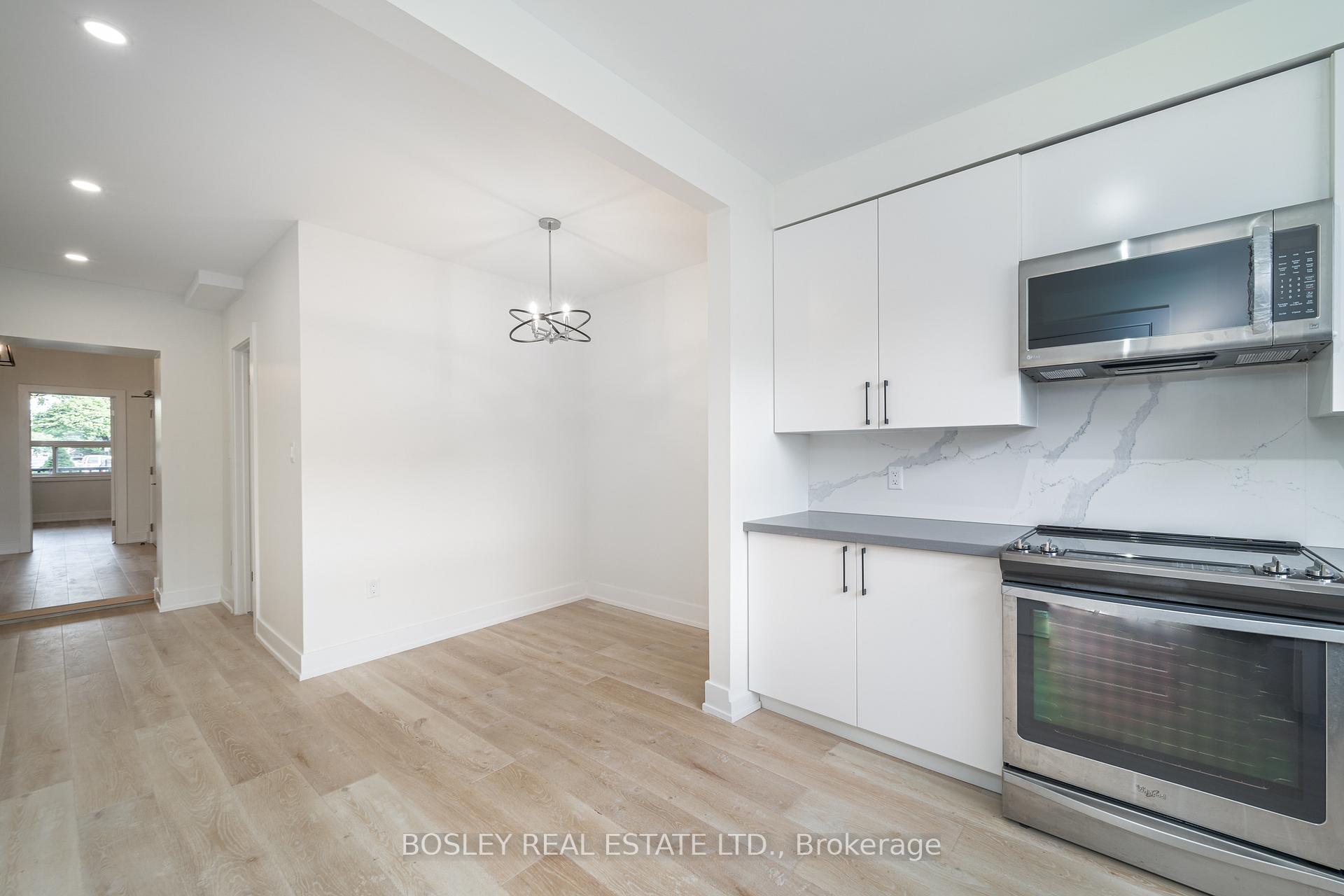 Photo 14 of Unit 2, 13 Mansfield Avenue, Toronto, Trinity-Bellwoods — HOMEH