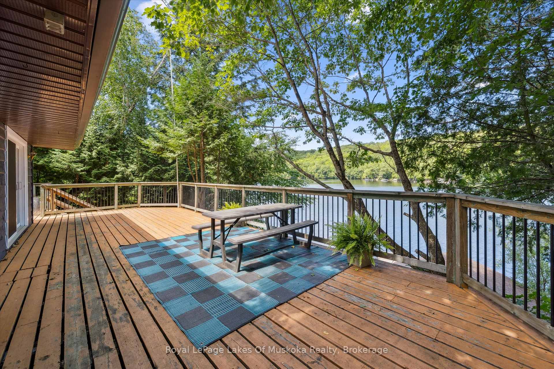 Photo 4 of 1345 Sinclair Trail, Algonquin Highlands, Sherborne — HOMEH