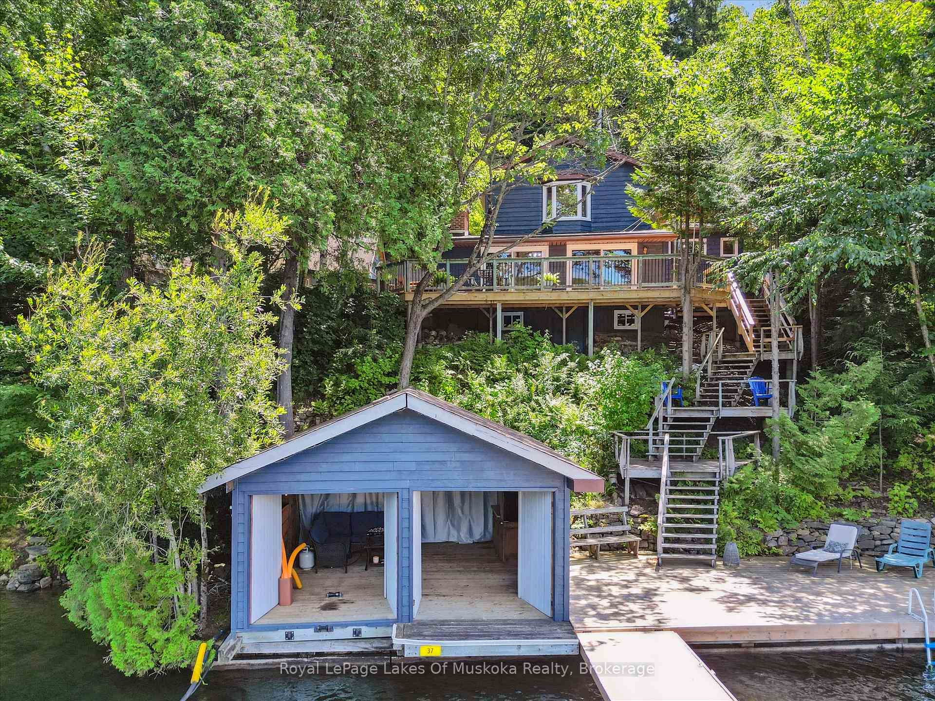 Photo 13 of 1345 Sinclair Trail, Algonquin Highlands, Sherborne — HOMEH