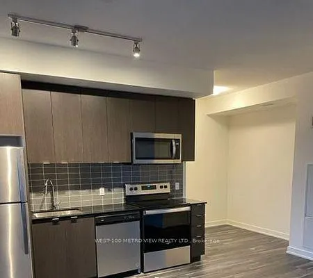 Photo 2 of Unit 413, 859 The Queensway, Etobicoke, Stonegate-Queensway — HOMEH