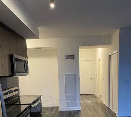 Photo 3 of Unit 413, 859 The Queensway, Etobicoke, Stonegate-Queensway — HOMEH