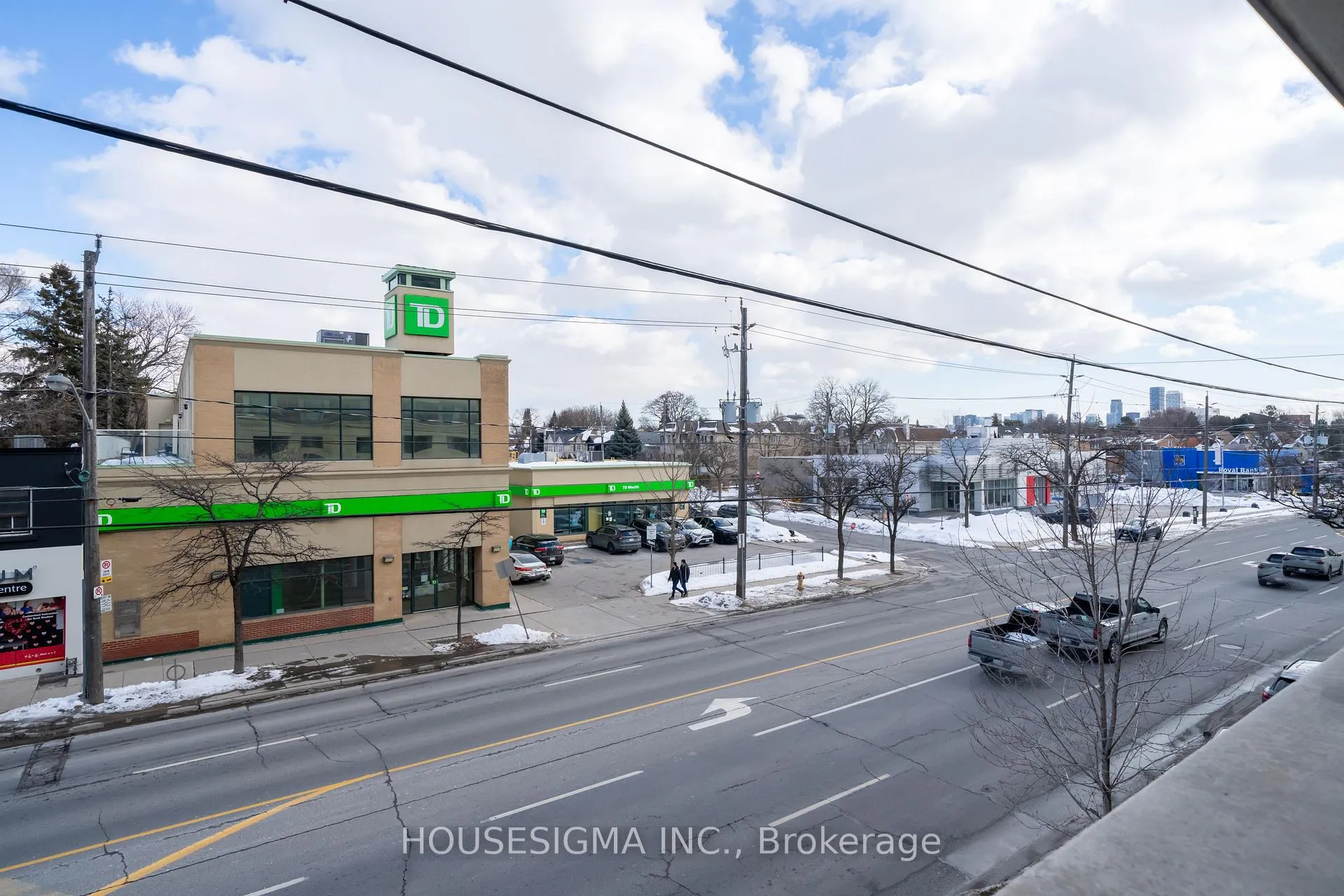 Photo 24 of Unit 210, 1700 Avenue Road, Toronto, Bedford Park-Nortown — HOMEH