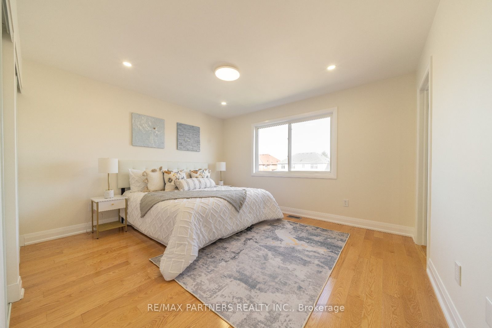 Photo 35 of 15 Capogna Street, Markham, Cornell — HOMEH