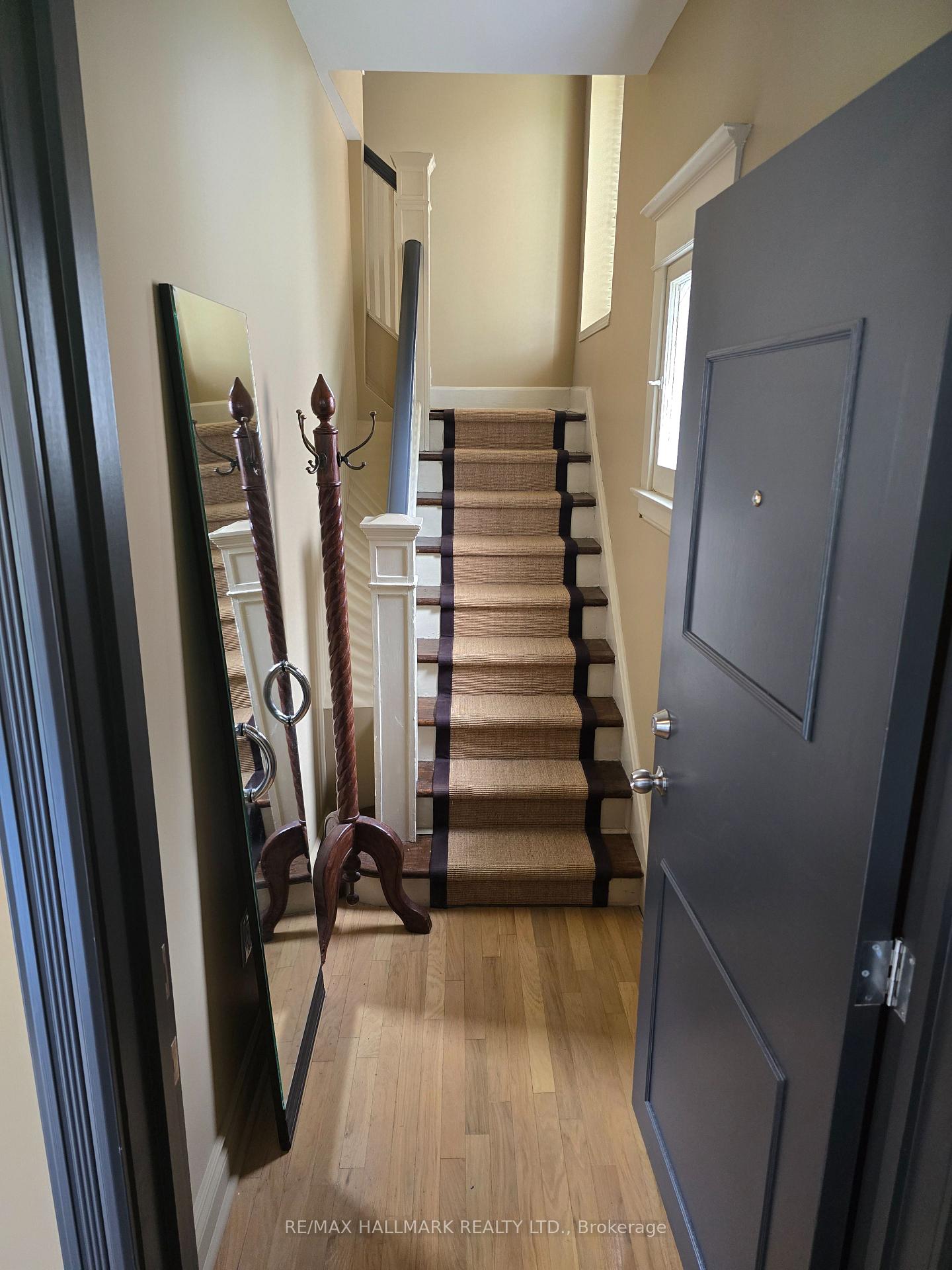 Photo 3 of Unit 2, 198 Rusholme Road, Toronto, Dufferin Grove — HOMEH