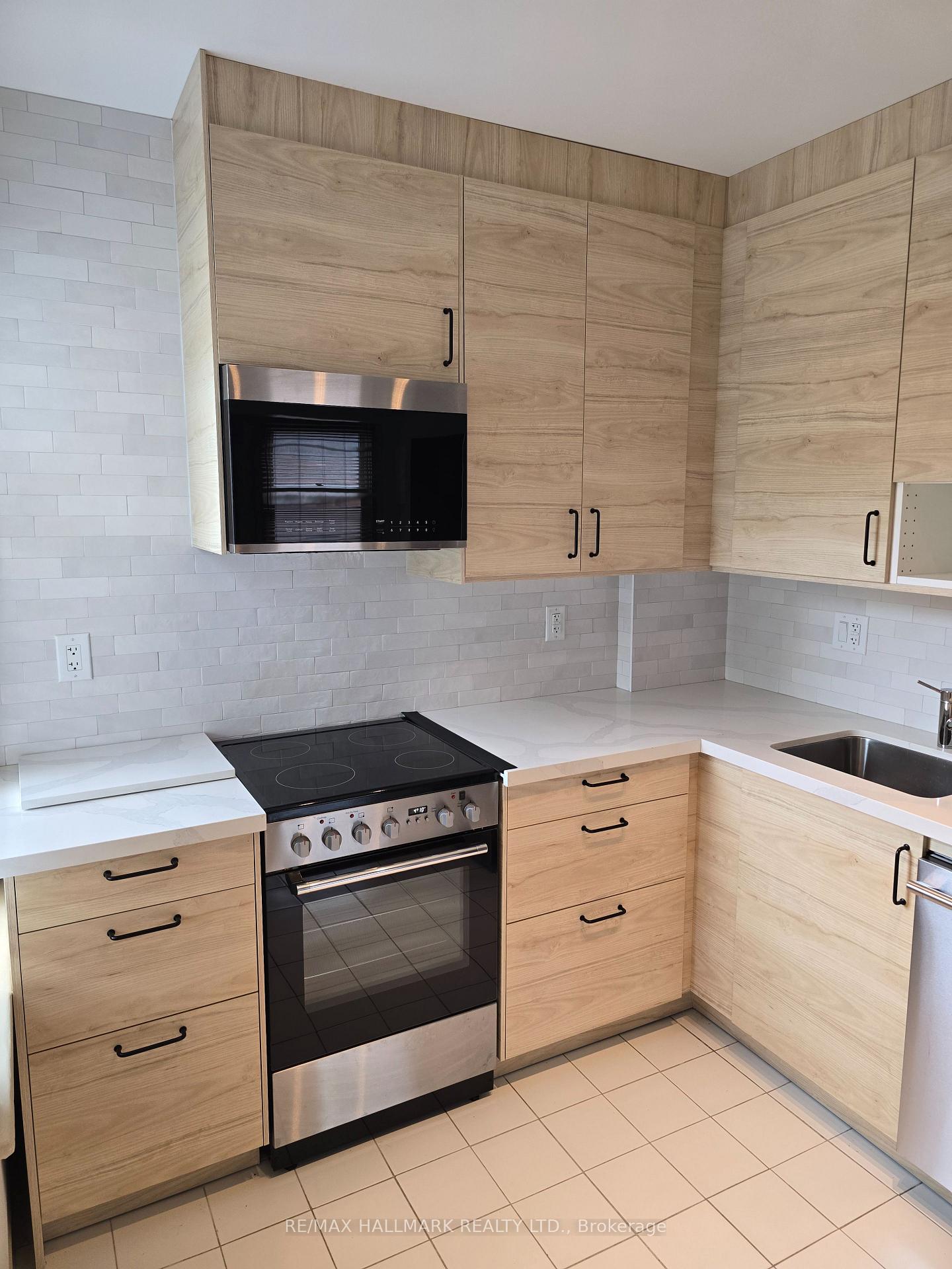 Photo 15 of Unit 2, 198 Rusholme Road, Toronto, Dufferin Grove — HOMEH