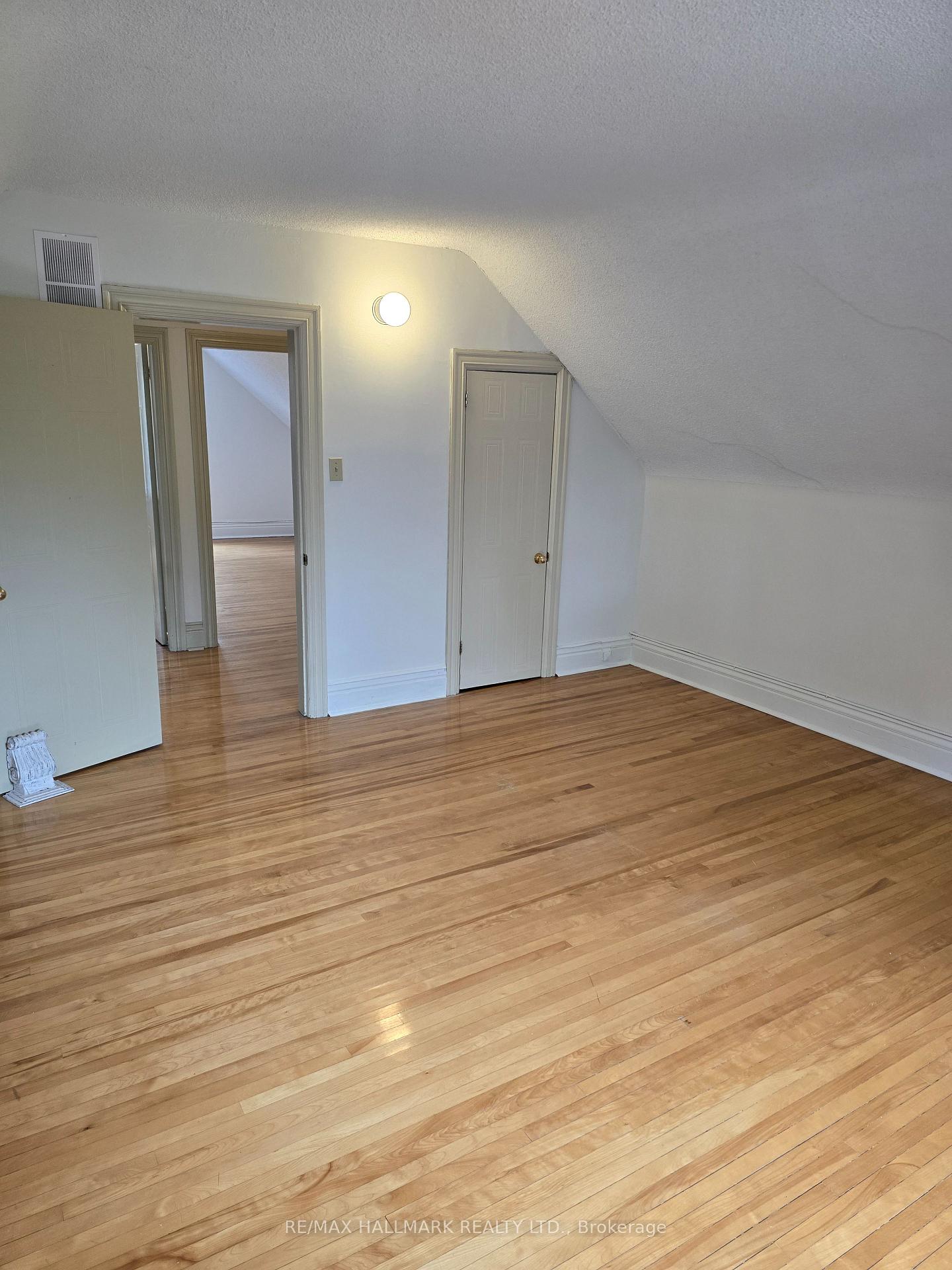 Photo 28 of Unit 2, 198 Rusholme Road, Toronto, Dufferin Grove — HOMEH