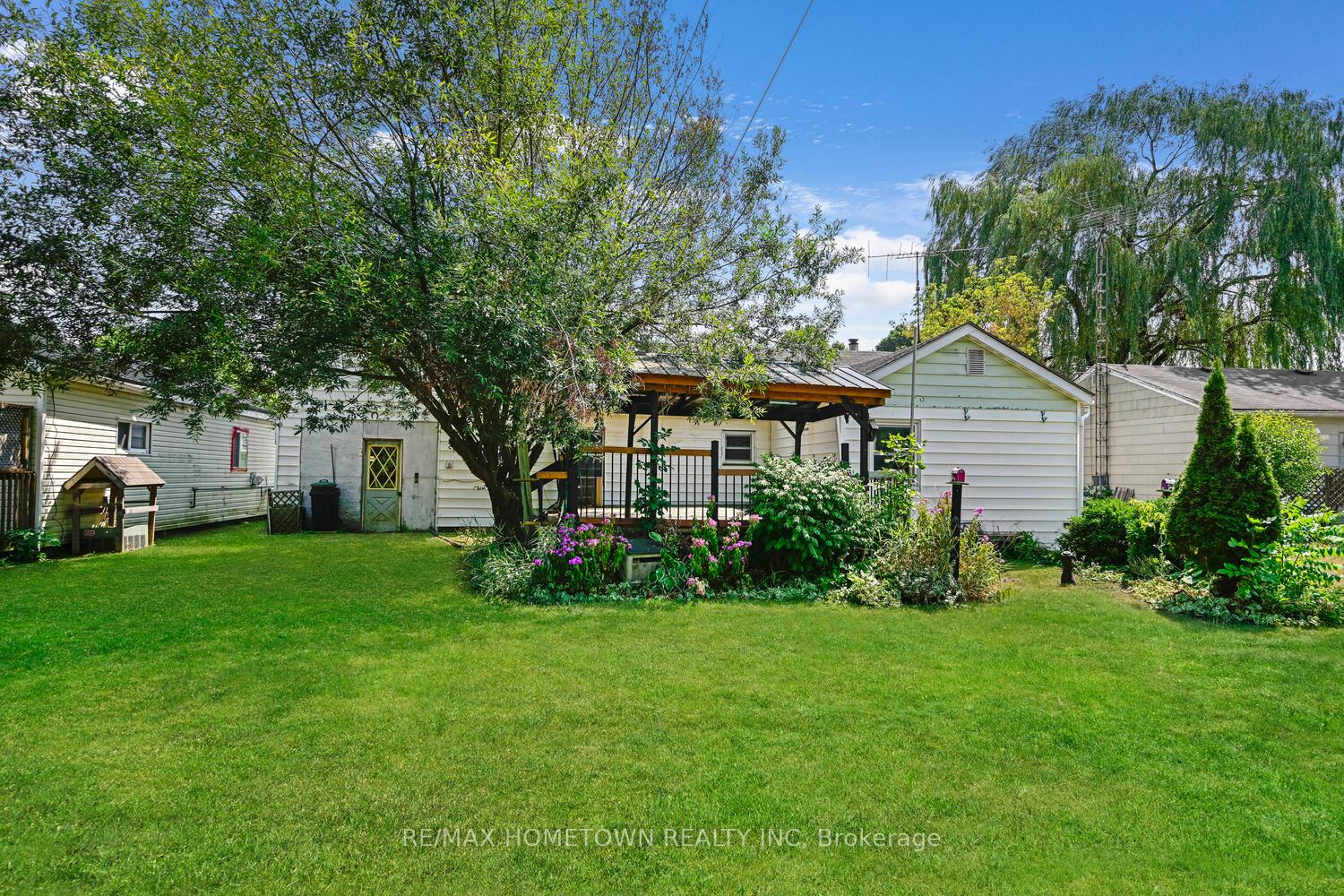 Photo 4 of 8 Wiltse Street W, Athens — HOMEH