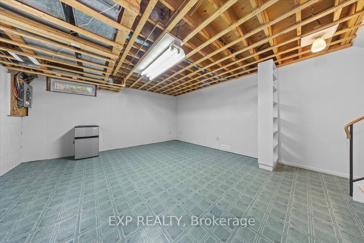 Photo 43 of 5 Tybalt Crescent, Ottawa, Westcliffe Estates — HOMEH