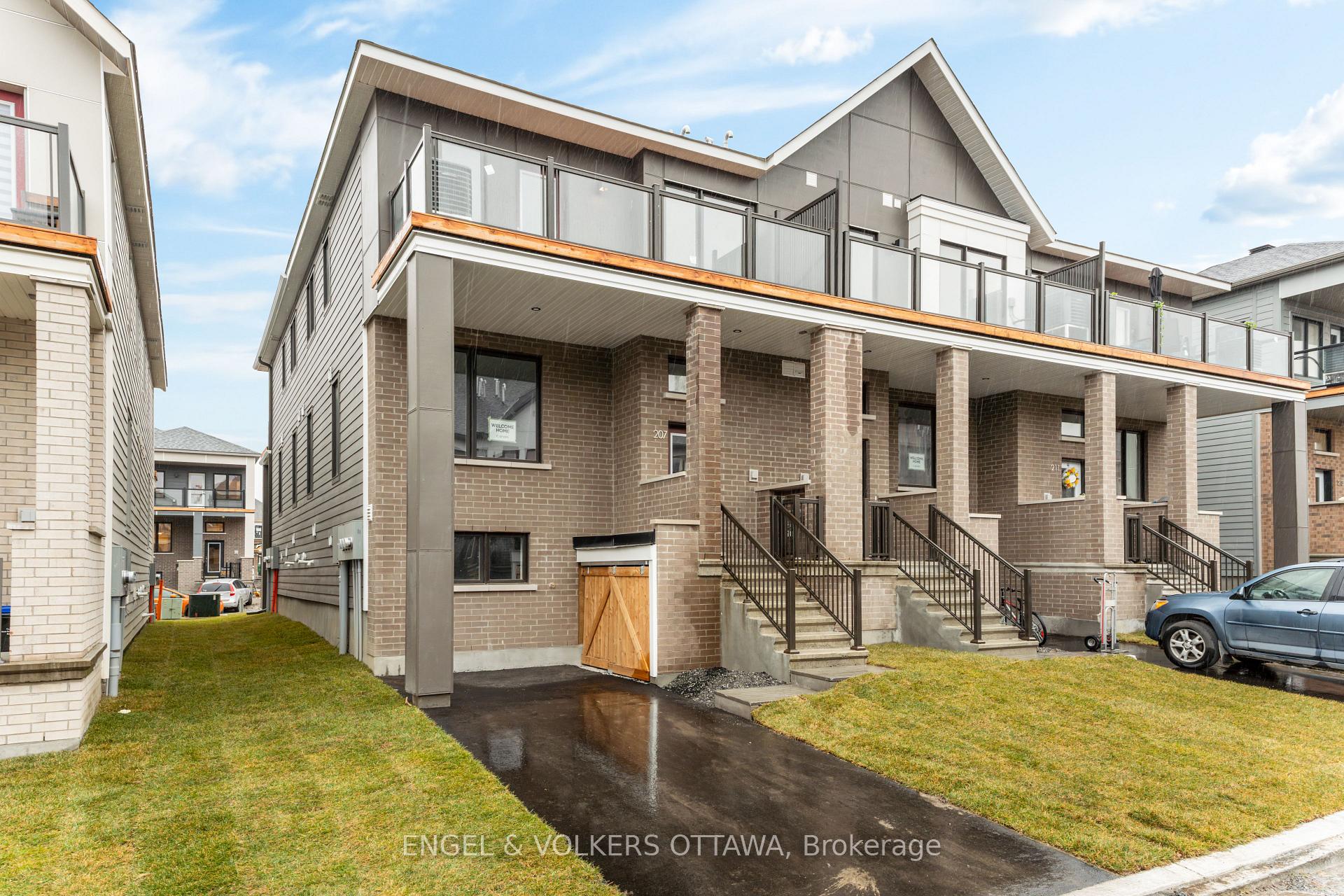 Photo 1 of 207 Speckled Alder Row, Ottawa, Barrhaven - Half Moon Bay — HOMEH