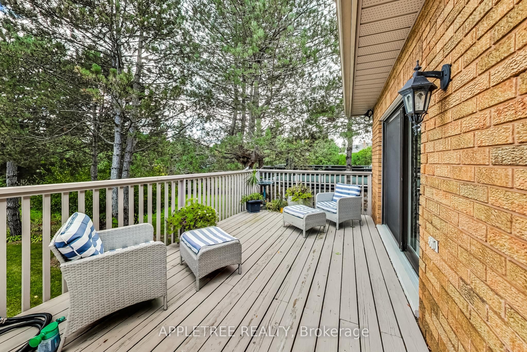 Photo 51 of 57 Carmichael Crescent, King, King City — HOMEH