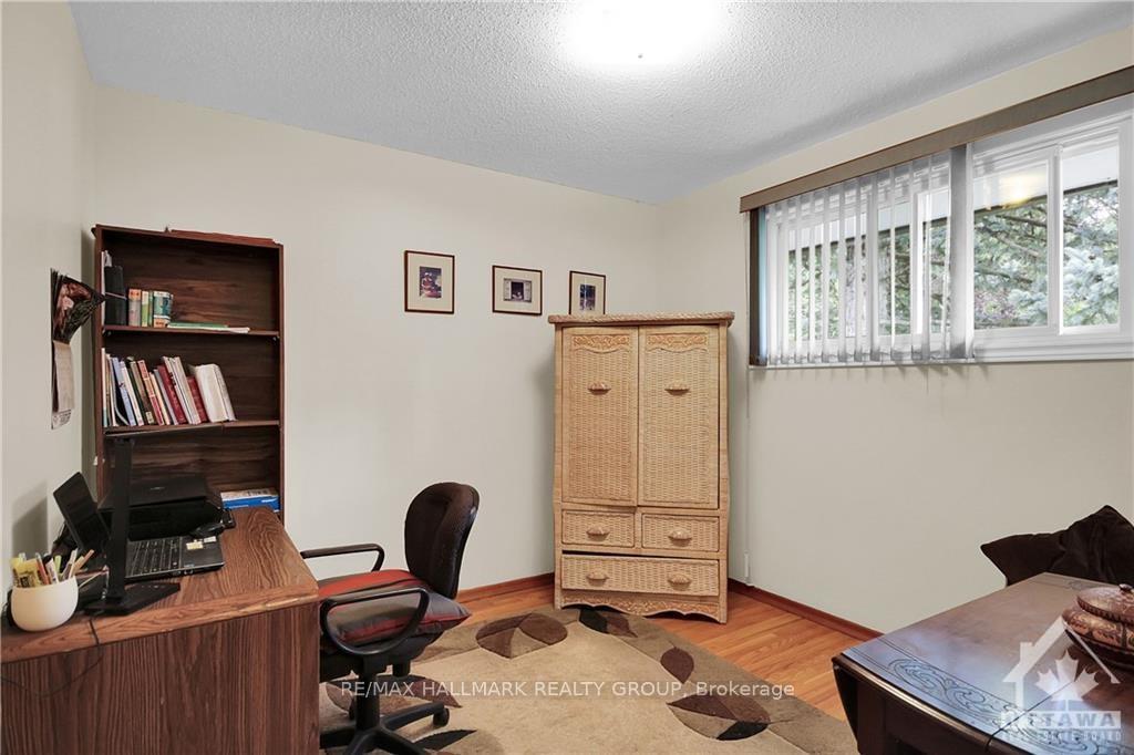 Photo 23 of 2536 Traverse Drive, Ottawa, Brookfield Gardens — HOMEH