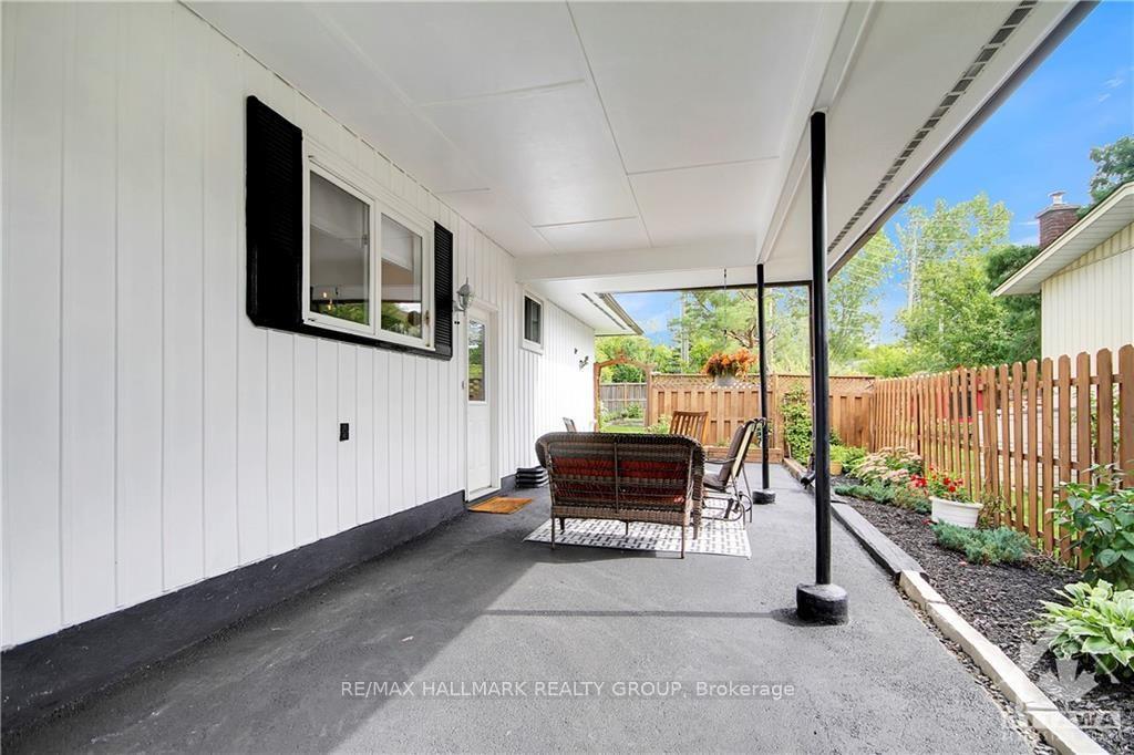 Photo 22 of 2536 Traverse Drive, Ottawa, Brookfield Gardens — HOMEH