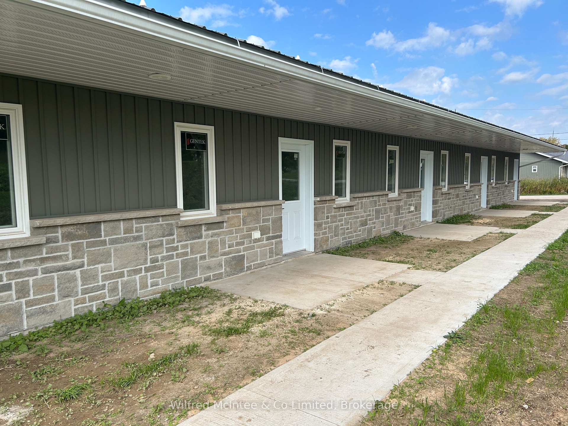 Photo 1 of Unit Unit 5, 187 Balaklava Street, Arran-Elderslie — HOMEH