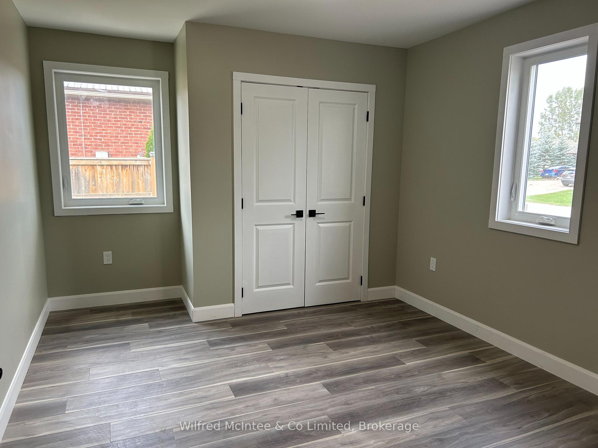 Photo 9 of Unit Unit 5, 187 Balaklava Street, Arran-Elderslie — HOMEH