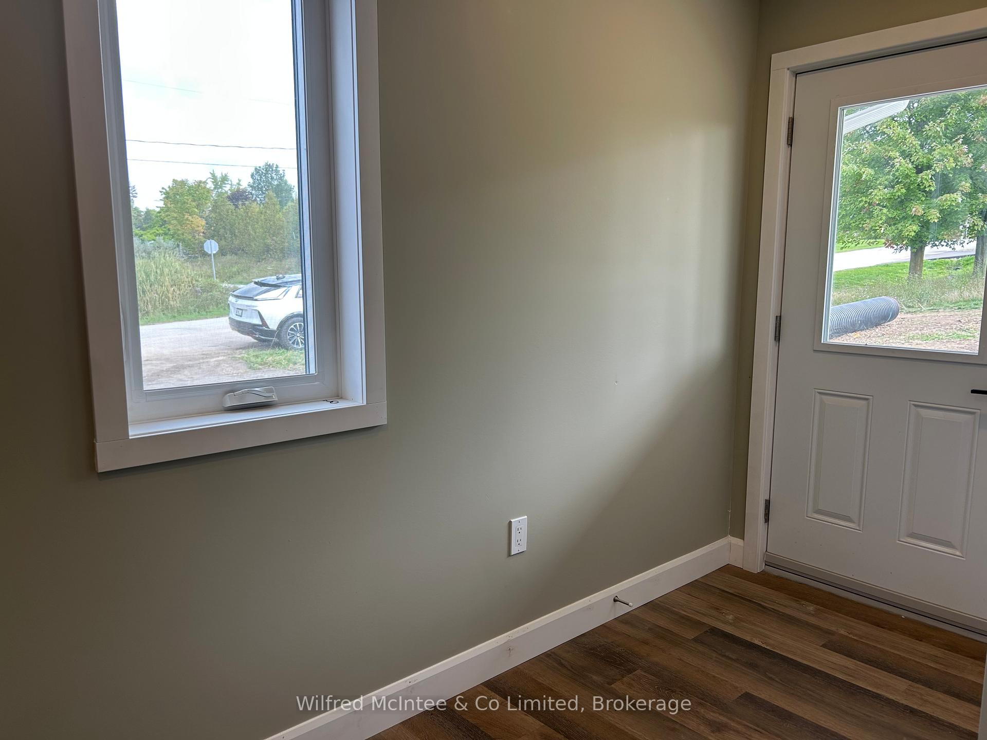 Photo 15 of Unit Unit 5, 187 Balaklava Street, Arran-Elderslie — HOMEH