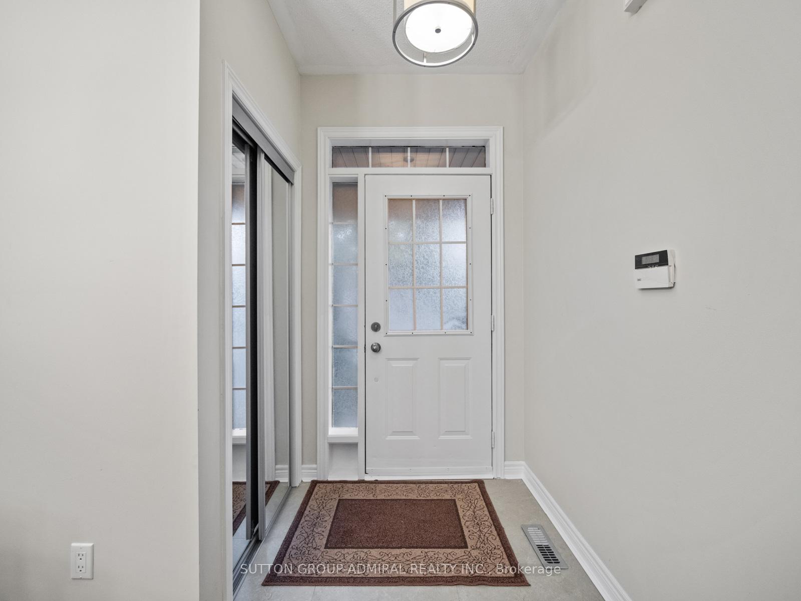 Photo 2 of 79 Watkins Glen Crescent, Aurora, Bayview Wellington — HOMEH