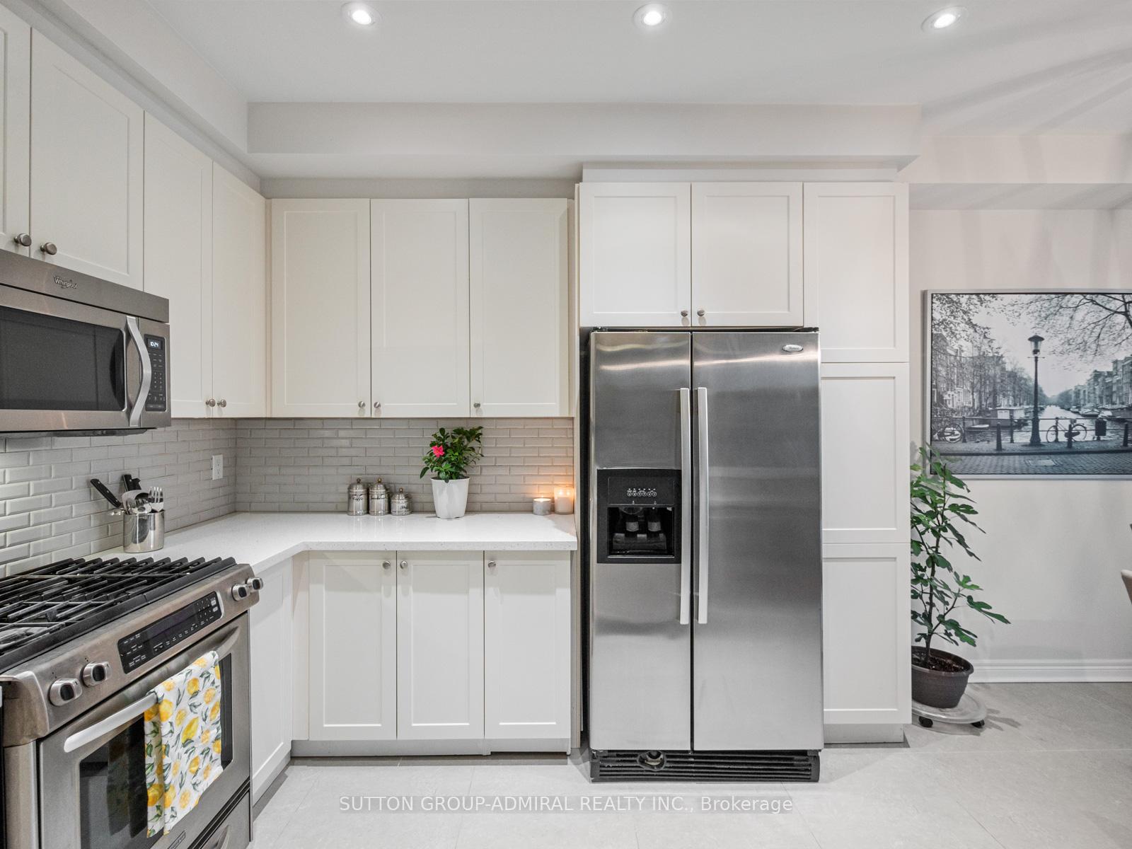Photo 30 of 79 Watkins Glen Crescent, Aurora, Bayview Wellington — HOMEH