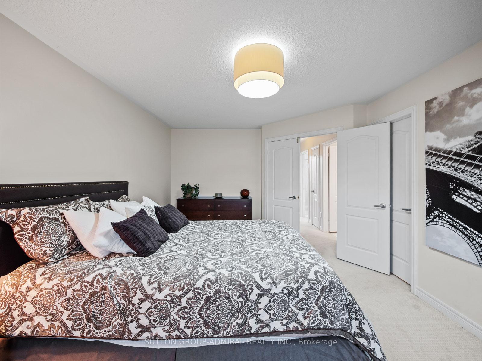 Photo 19 of 79 Watkins Glen Crescent, Aurora, Bayview Wellington — HOMEH