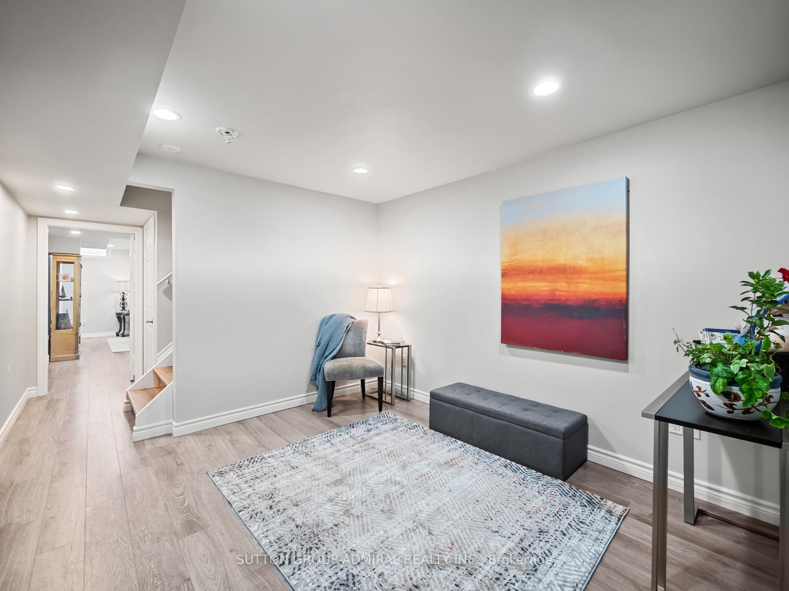 Photo 31 of 79 Watkins Glen Crescent, Aurora, Bayview Wellington — HOMEH