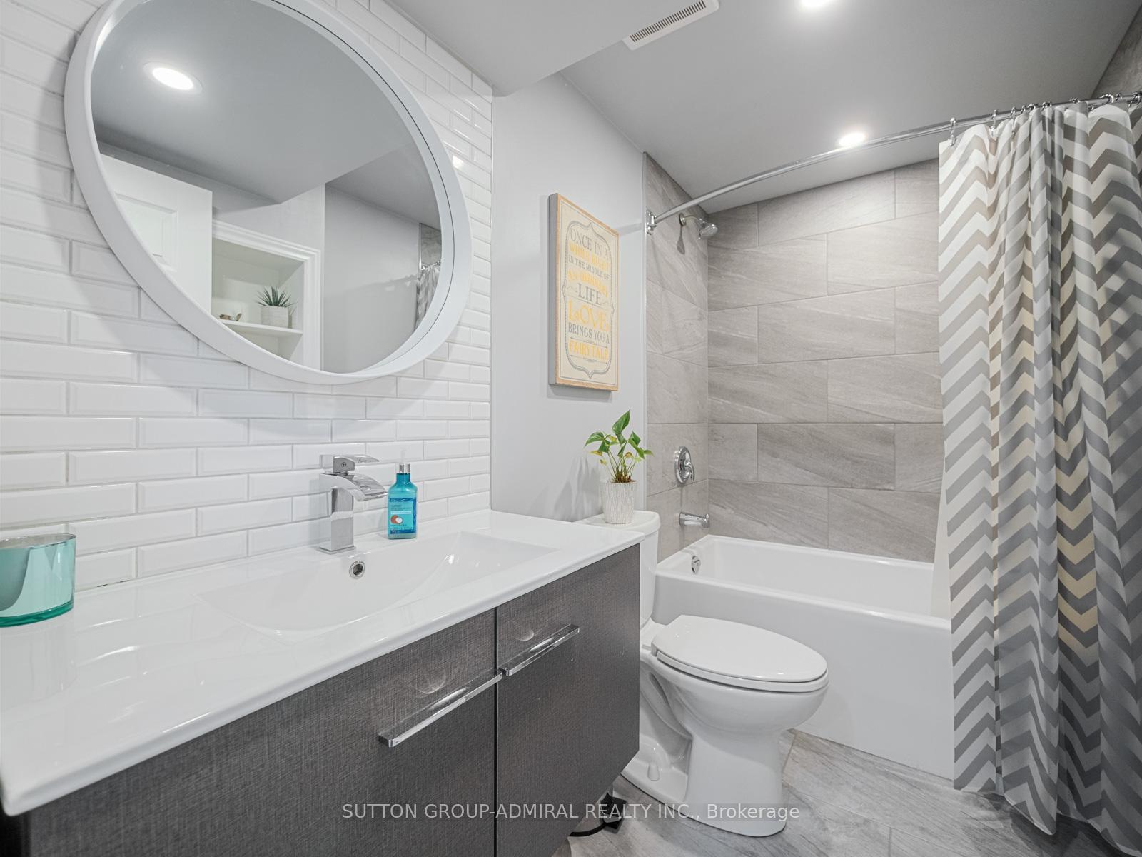 Photo 28 of 79 Watkins Glen Crescent, Aurora, Bayview Wellington — HOMEH