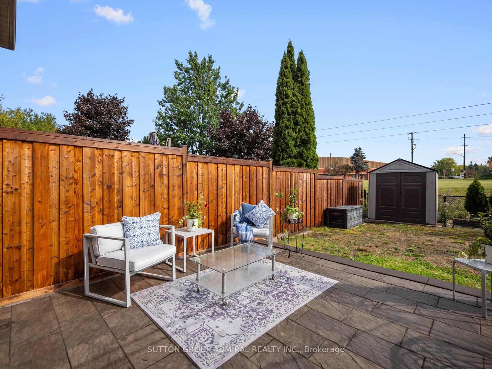 Photo 40 of 79 Watkins Glen Crescent, Aurora, Bayview Wellington — HOMEH