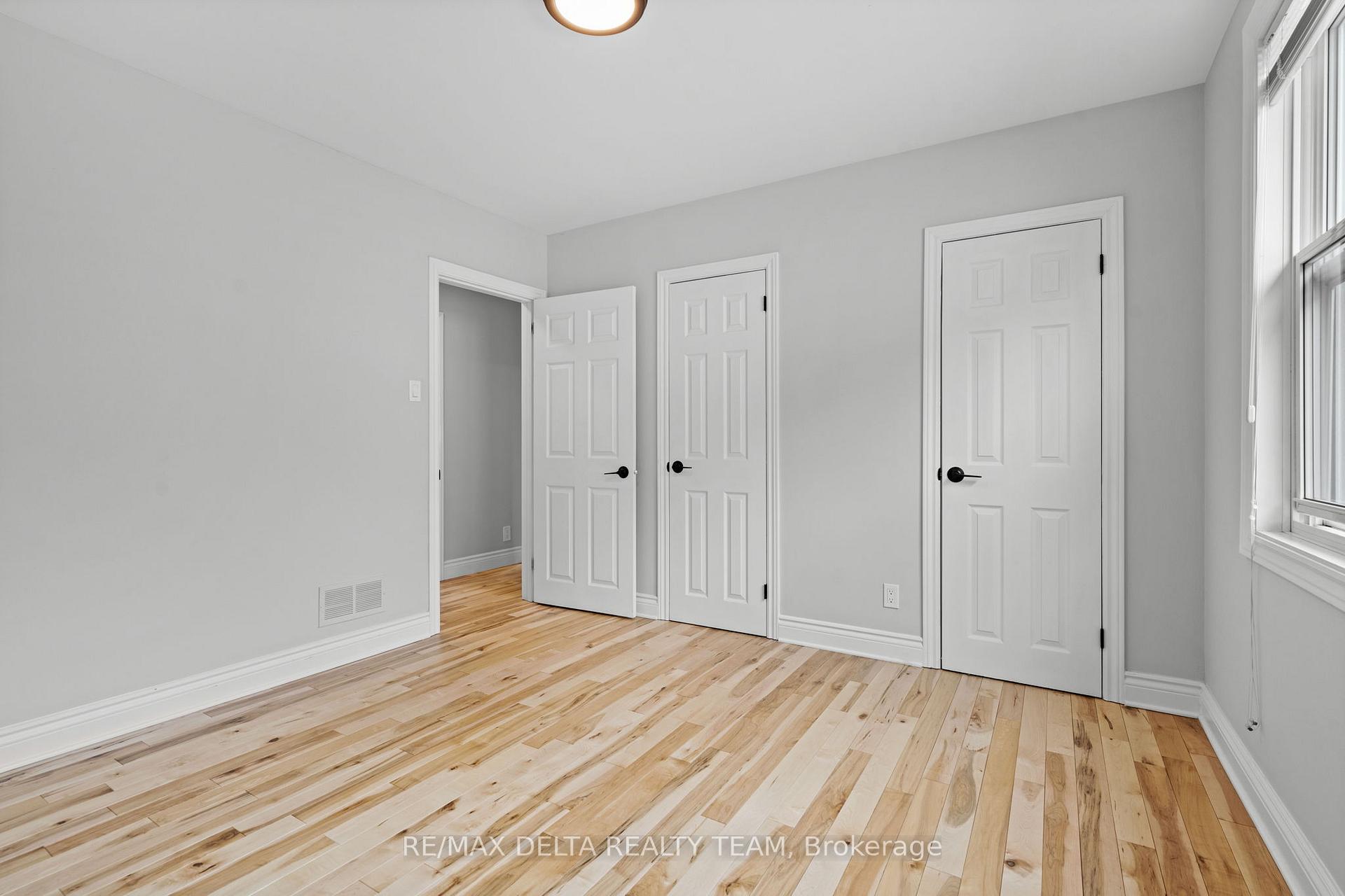 Photo 19 of 16 Seguin Street S, Ottawa, Cardinal Heights — HOMEH