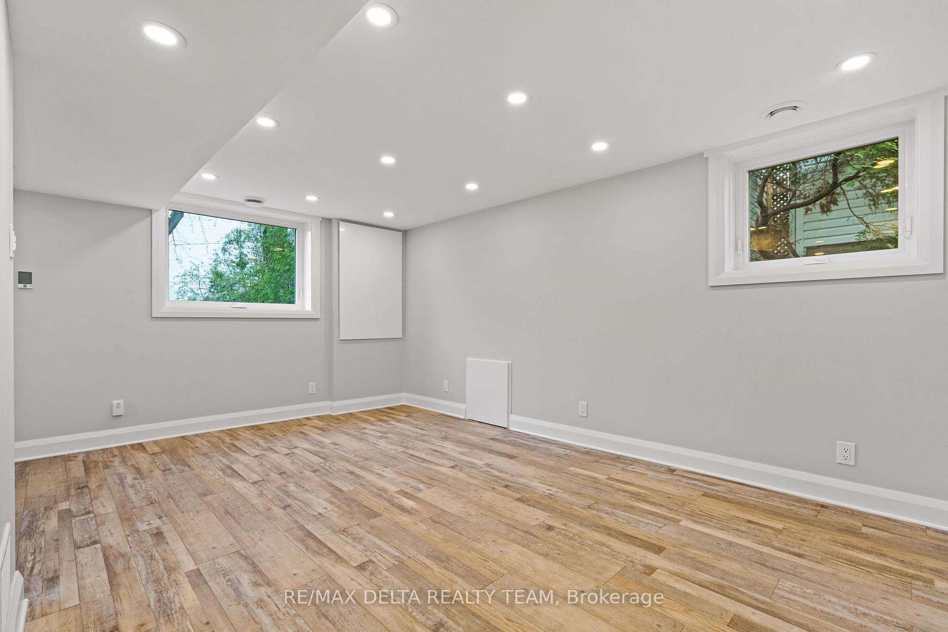 Photo 35 of 16 Seguin Street S, Ottawa, Cardinal Heights — HOMEH