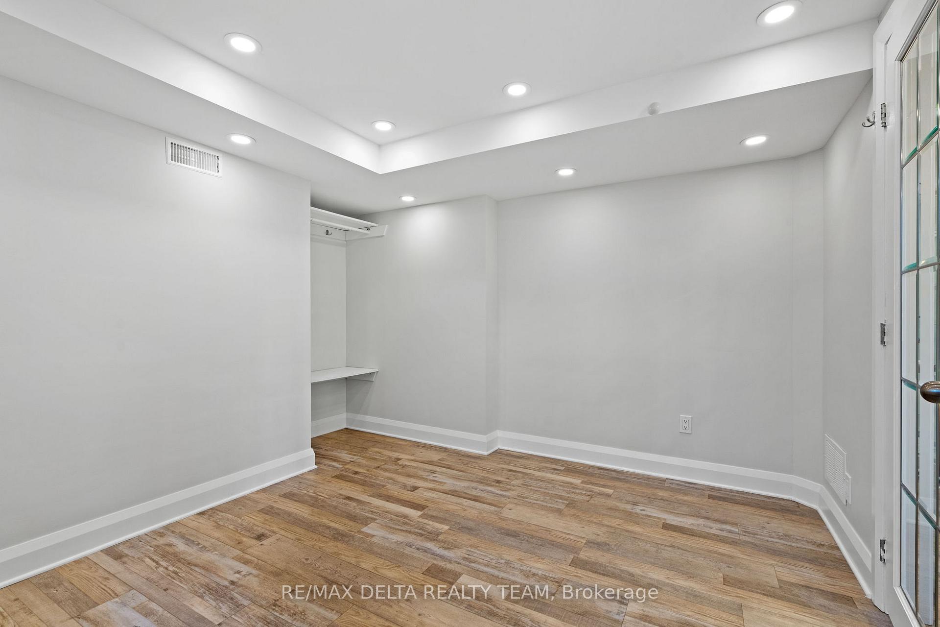 Photo 33 of 16 Seguin Street S, Ottawa, Cardinal Heights — HOMEH