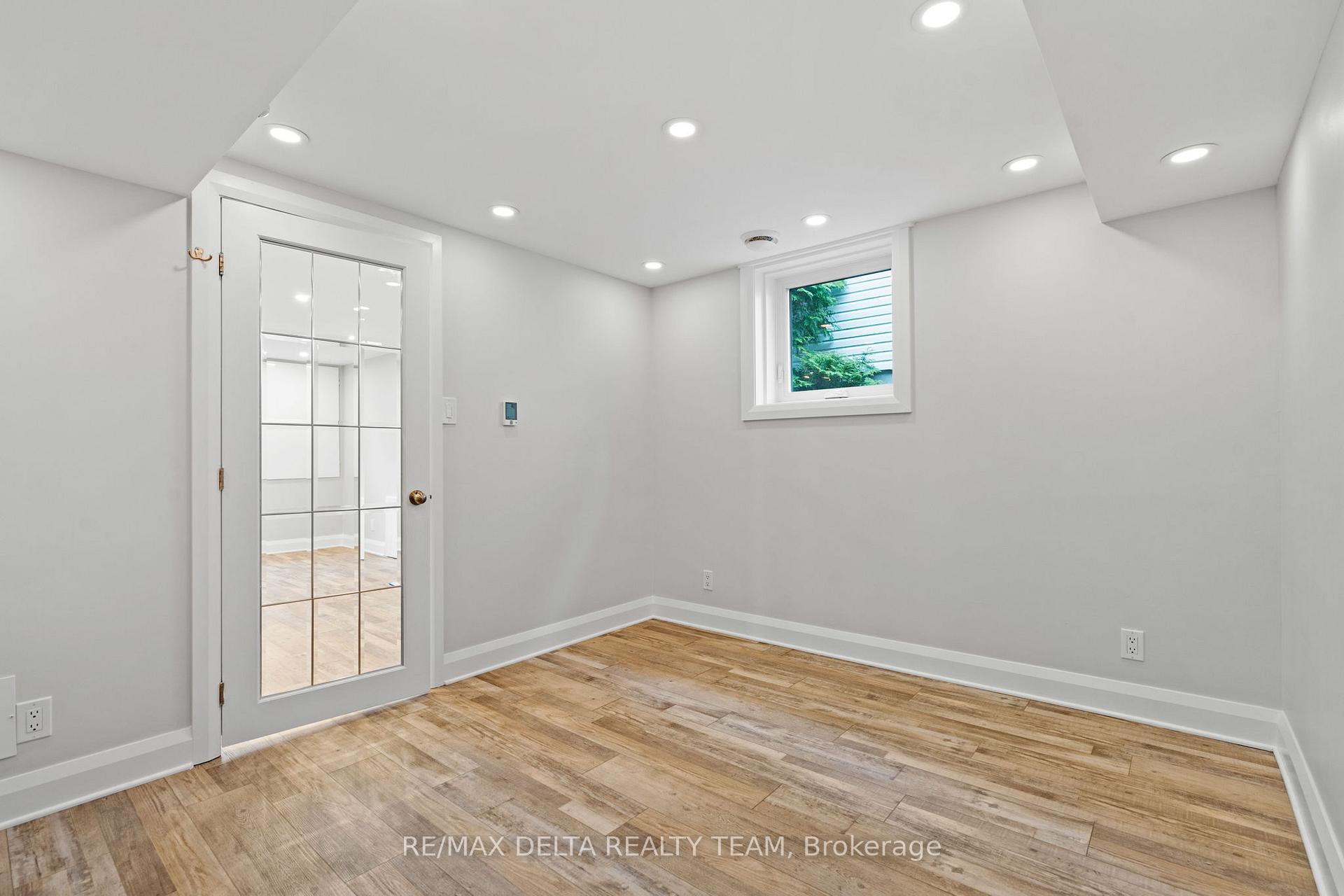 Photo 32 of 16 Seguin Street S, Ottawa, Cardinal Heights — HOMEH
