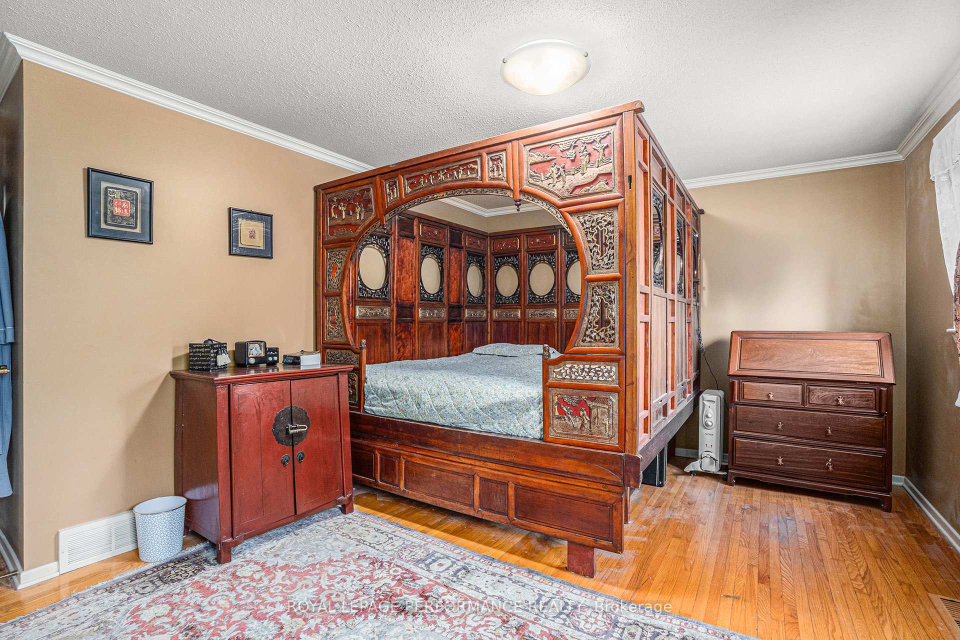 Photo 25 of 1 Wedgewood Crescent, Ottawa, Blackburn Hamlet — HOMEH