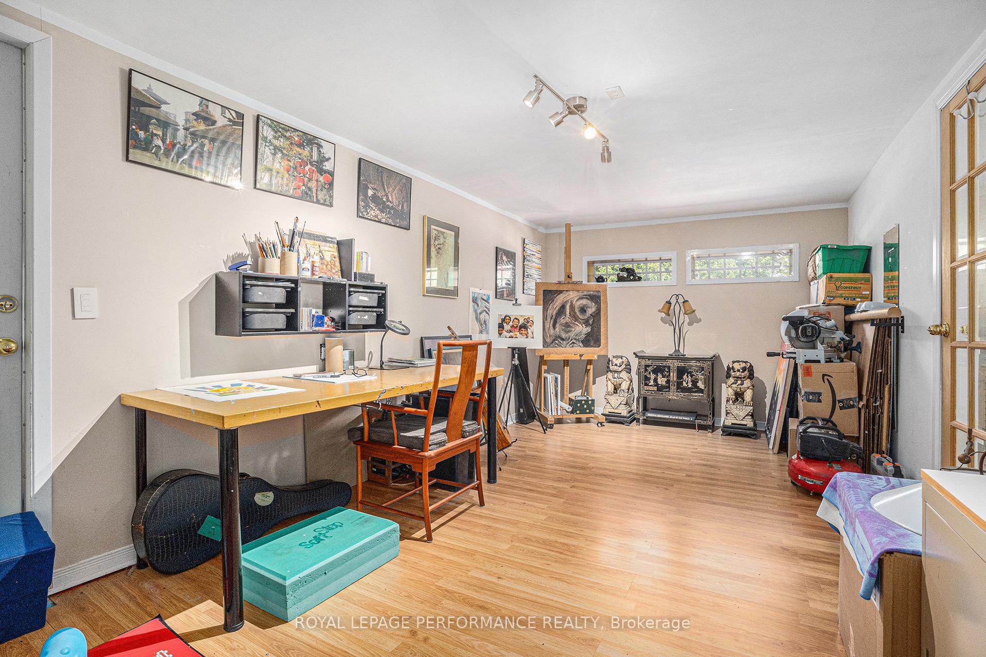 Photo 18 of 1 Wedgewood Crescent, Ottawa, Blackburn Hamlet — HOMEH